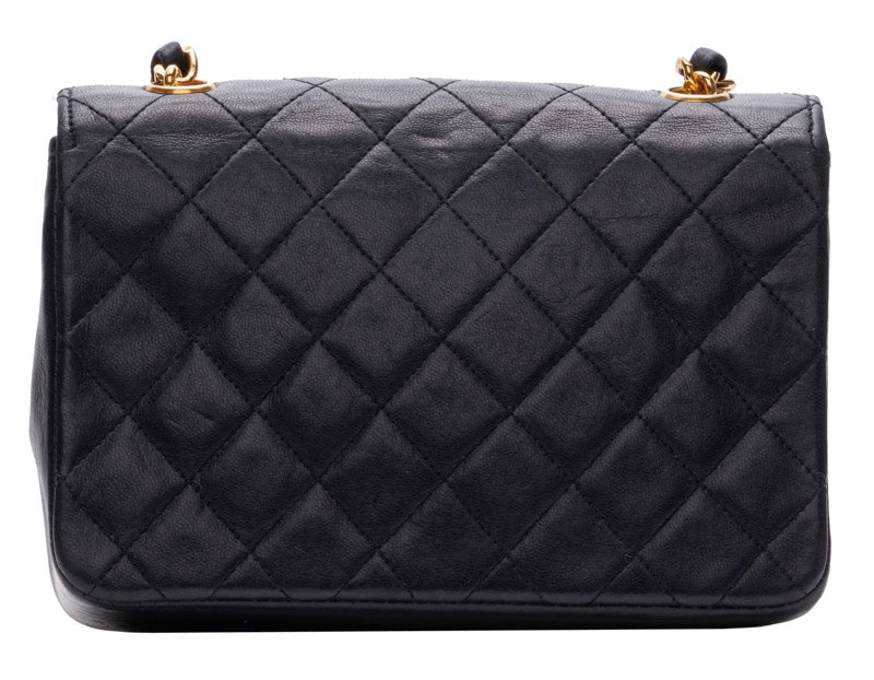 Chanel Mini Matelasse Circle Coco Turnlock Chain Lambskin Black