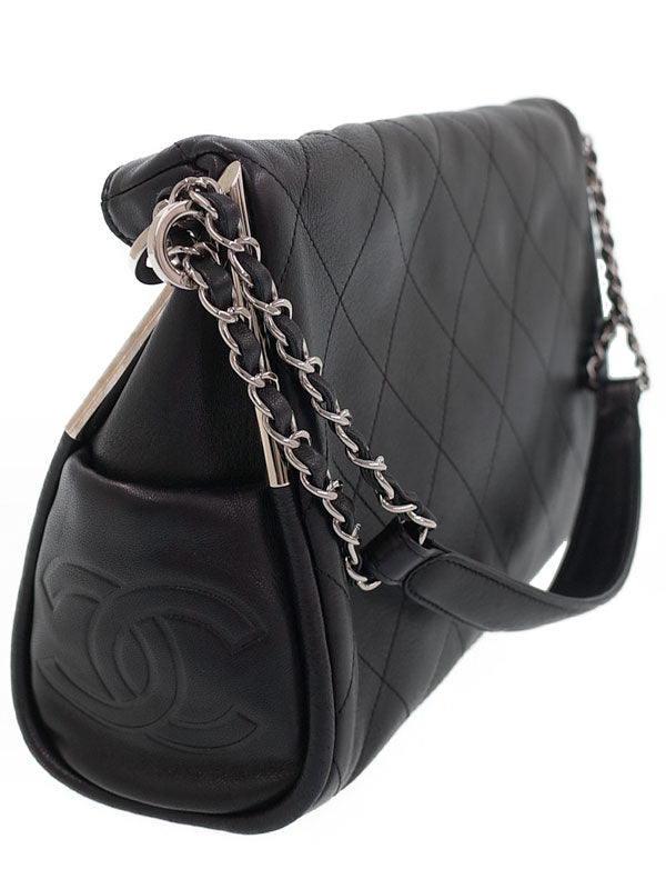 Chanel Matelasse Chain Semi-shoulder Bag Black
