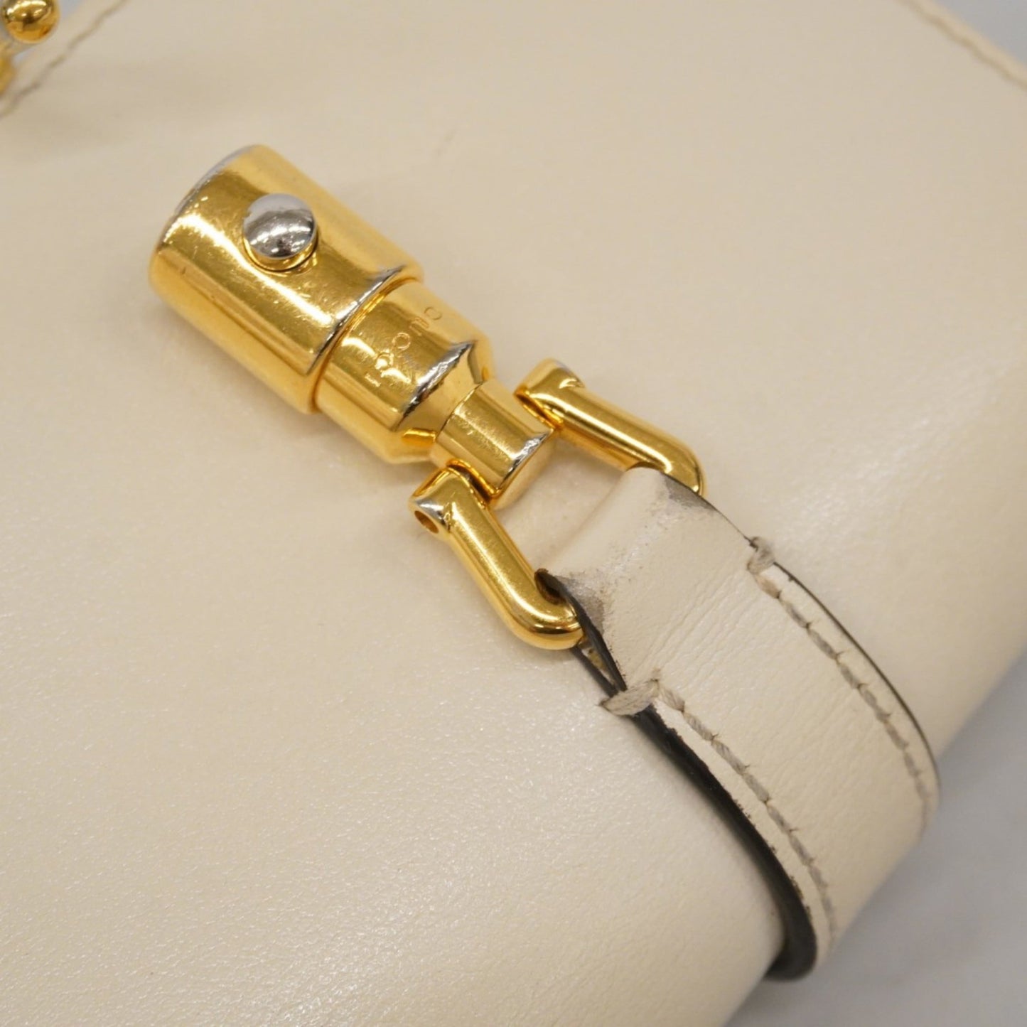 Gucci White Leather Wallet (Bi-Fold) ( )