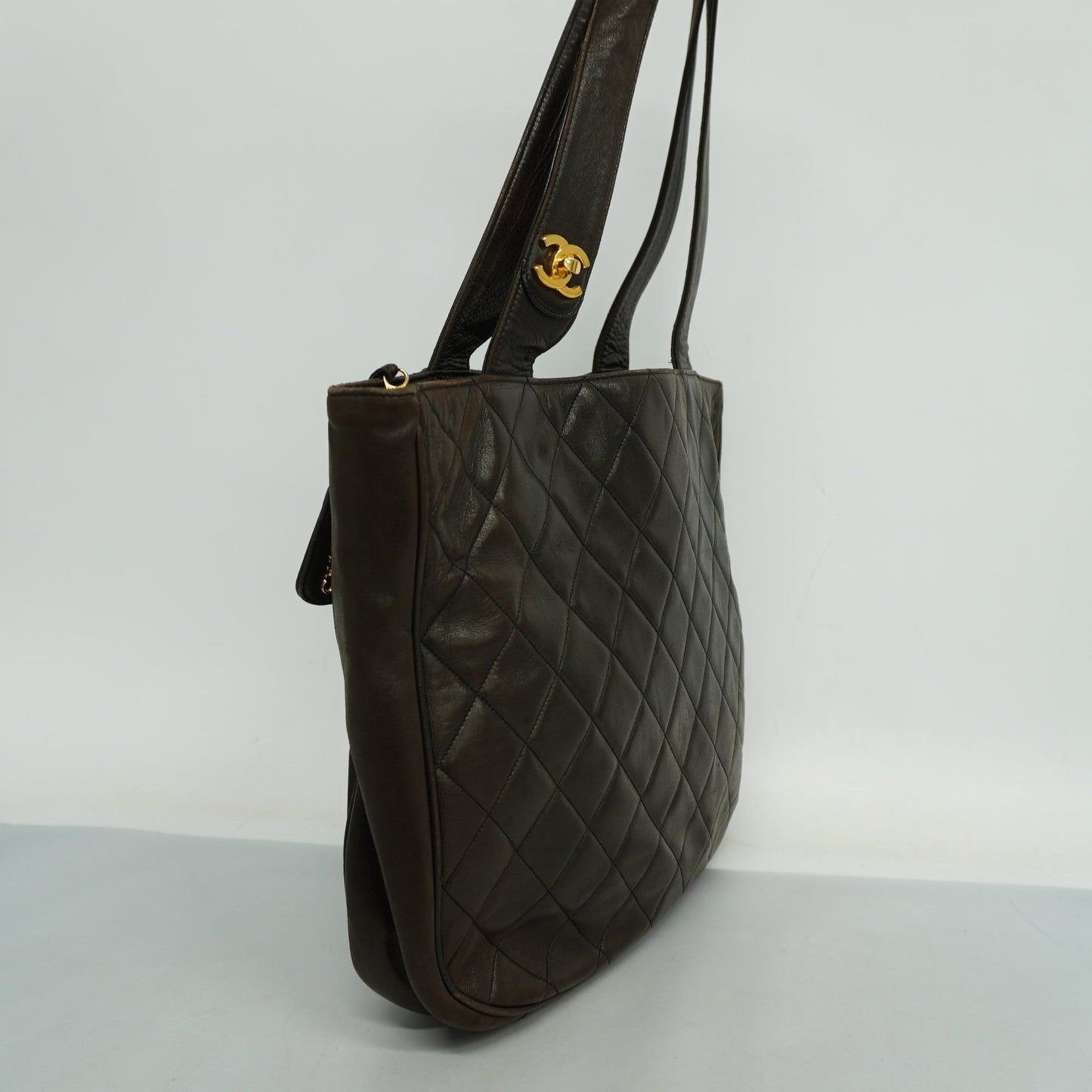 Chanel Matelassé Shoulder Bag - Ewore Bags