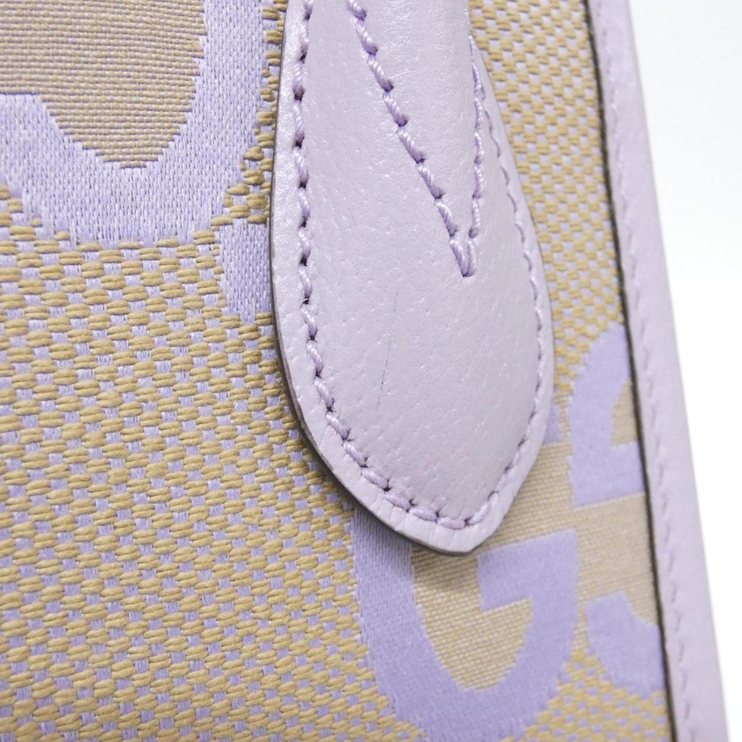 Gucci Beige Light Purple Gg Canvas Handbag ( )