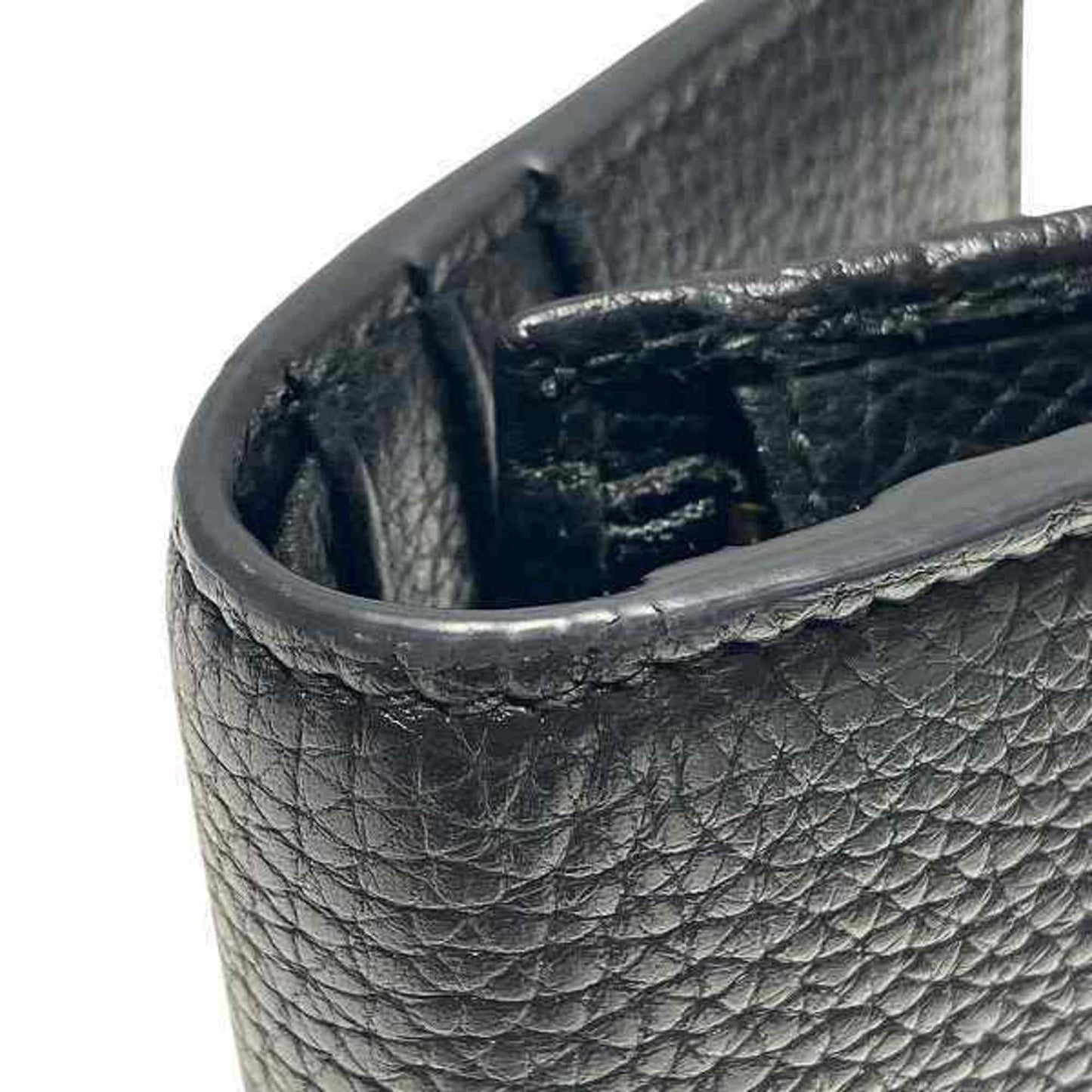 Gucci Black Leather Wallet (Bi-Fold) ( )