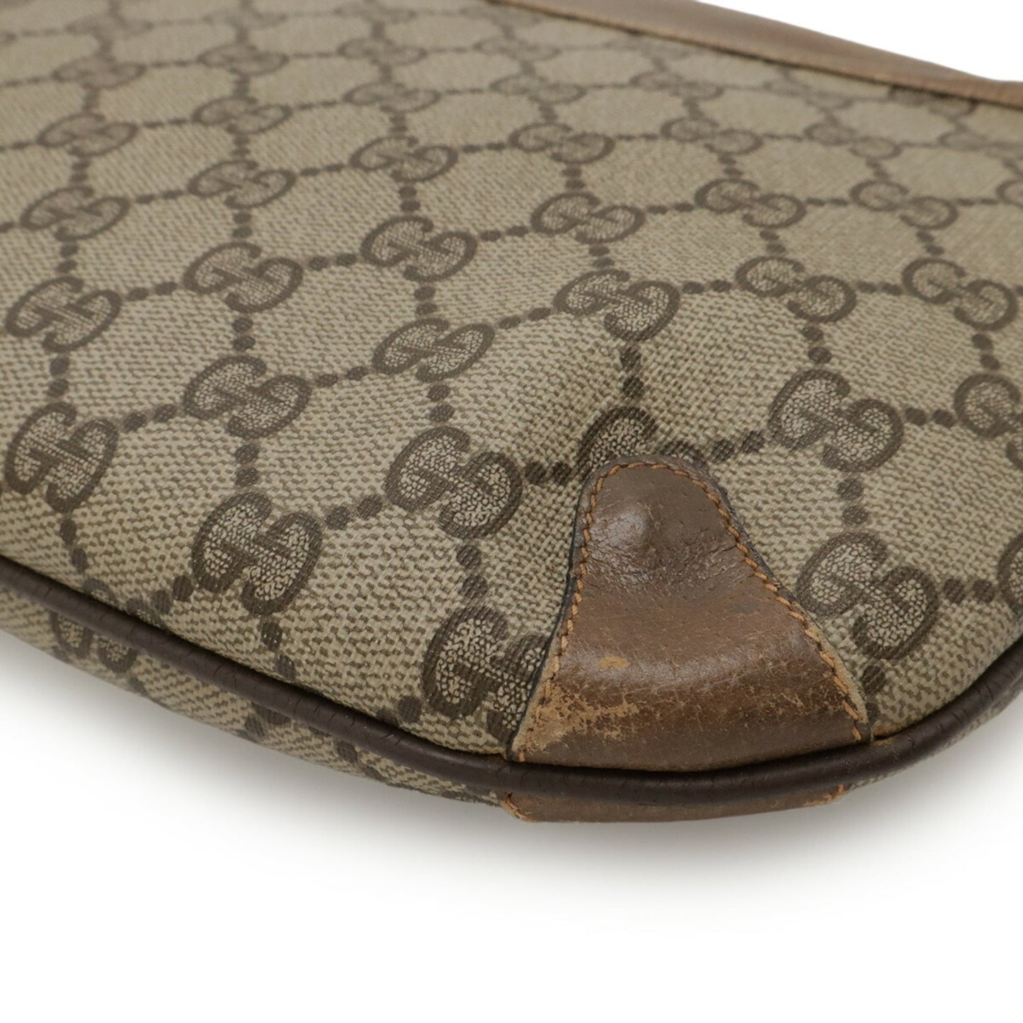 Gucci Gg Plus Beige Coated Canvas Leather Clutch Bag Pochette Shoulder Bag ( )