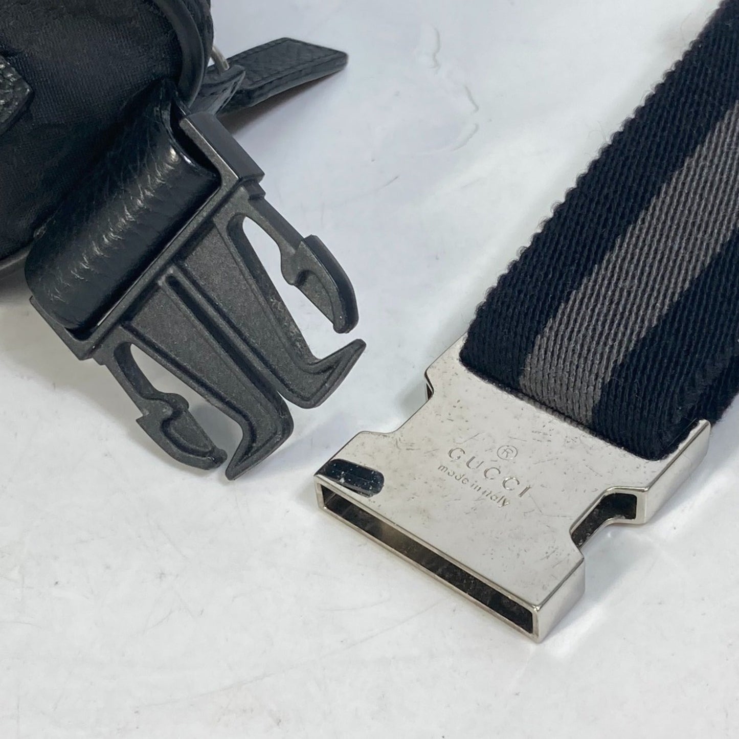 Gucci Black Cloth Other ( )