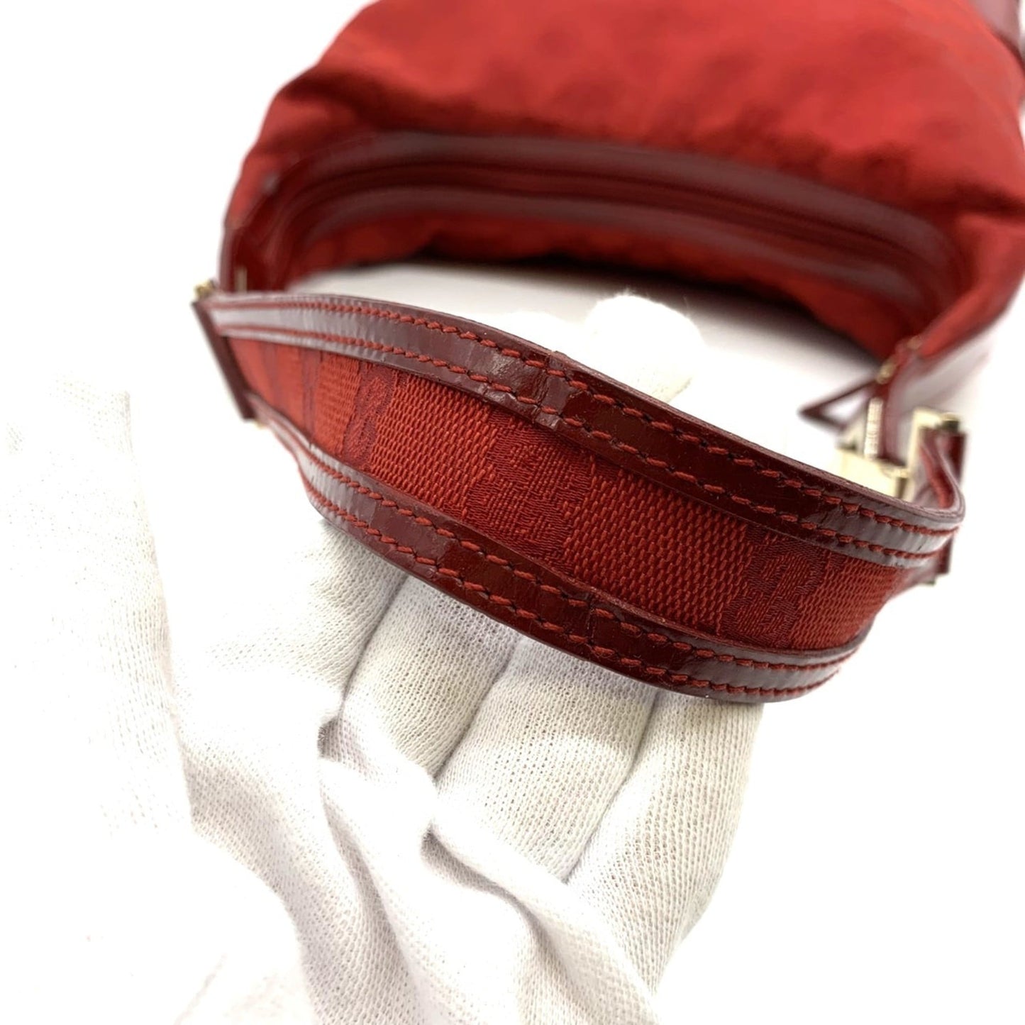 Gucci Red Color Gg Canvas Shoulder Bag ( )