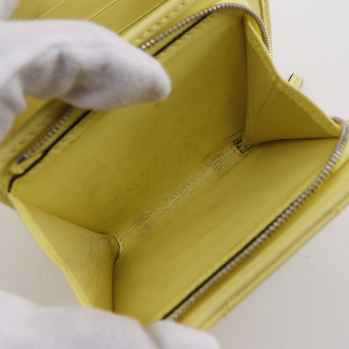 Gucci Yellow Leather Wallet (Bi-Fold) ( )