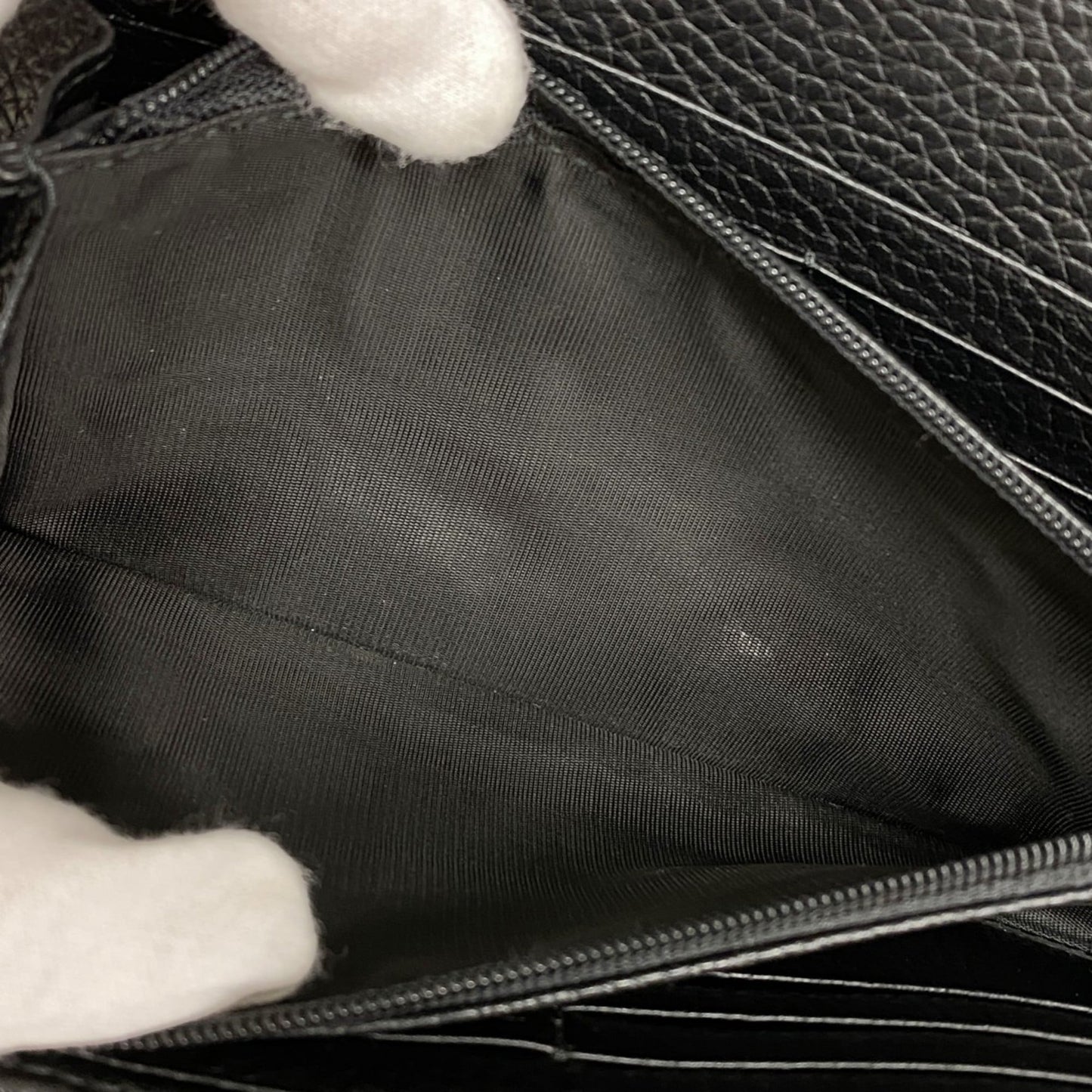 Gucci Black Leather Long Wallet (Bi-Fold) ( )