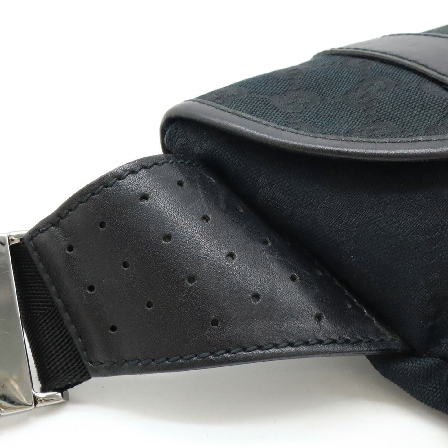 Gucci Black Gg Canvas Leather Pouch Sling Bag ( )