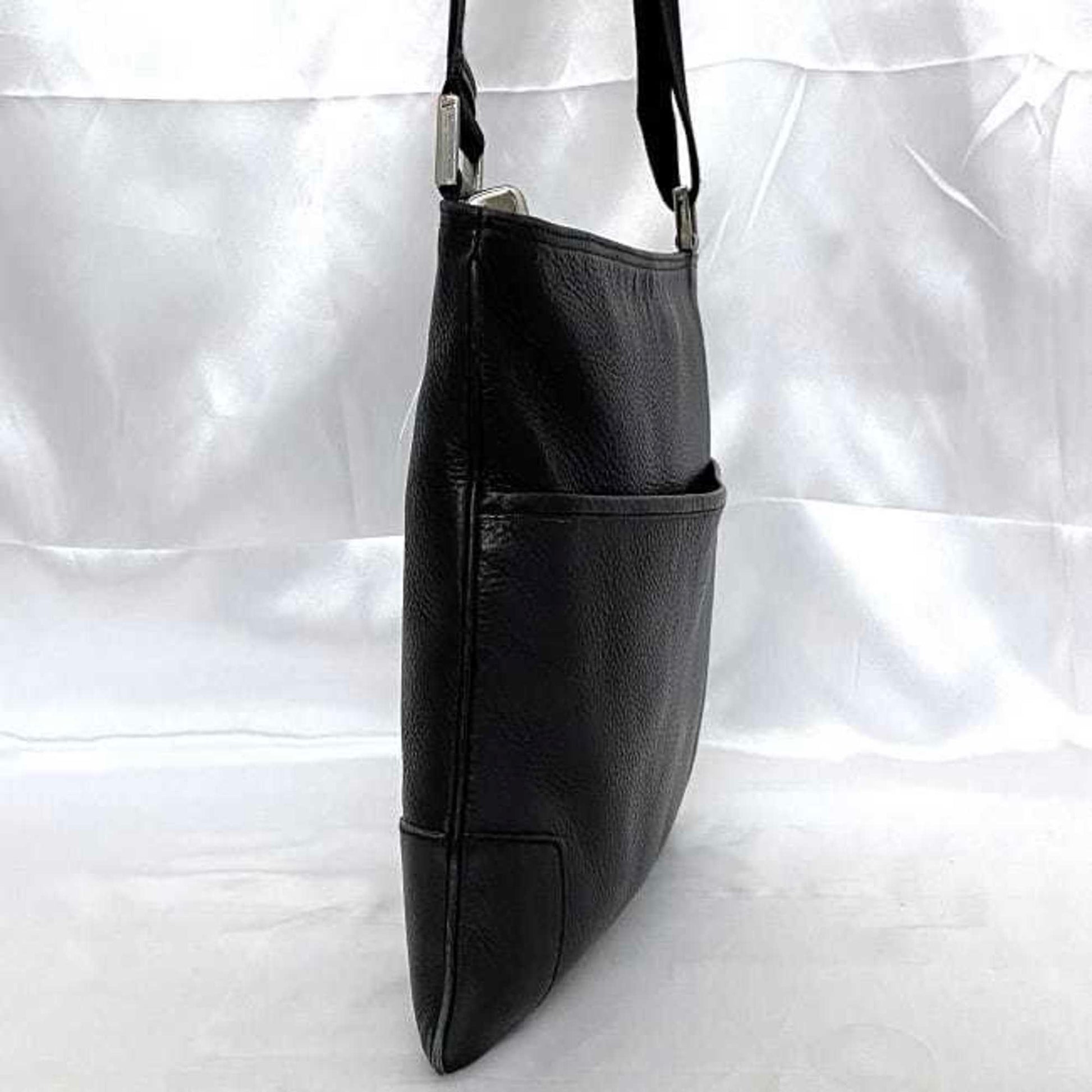 Gucci Leather Shoulder Bag
