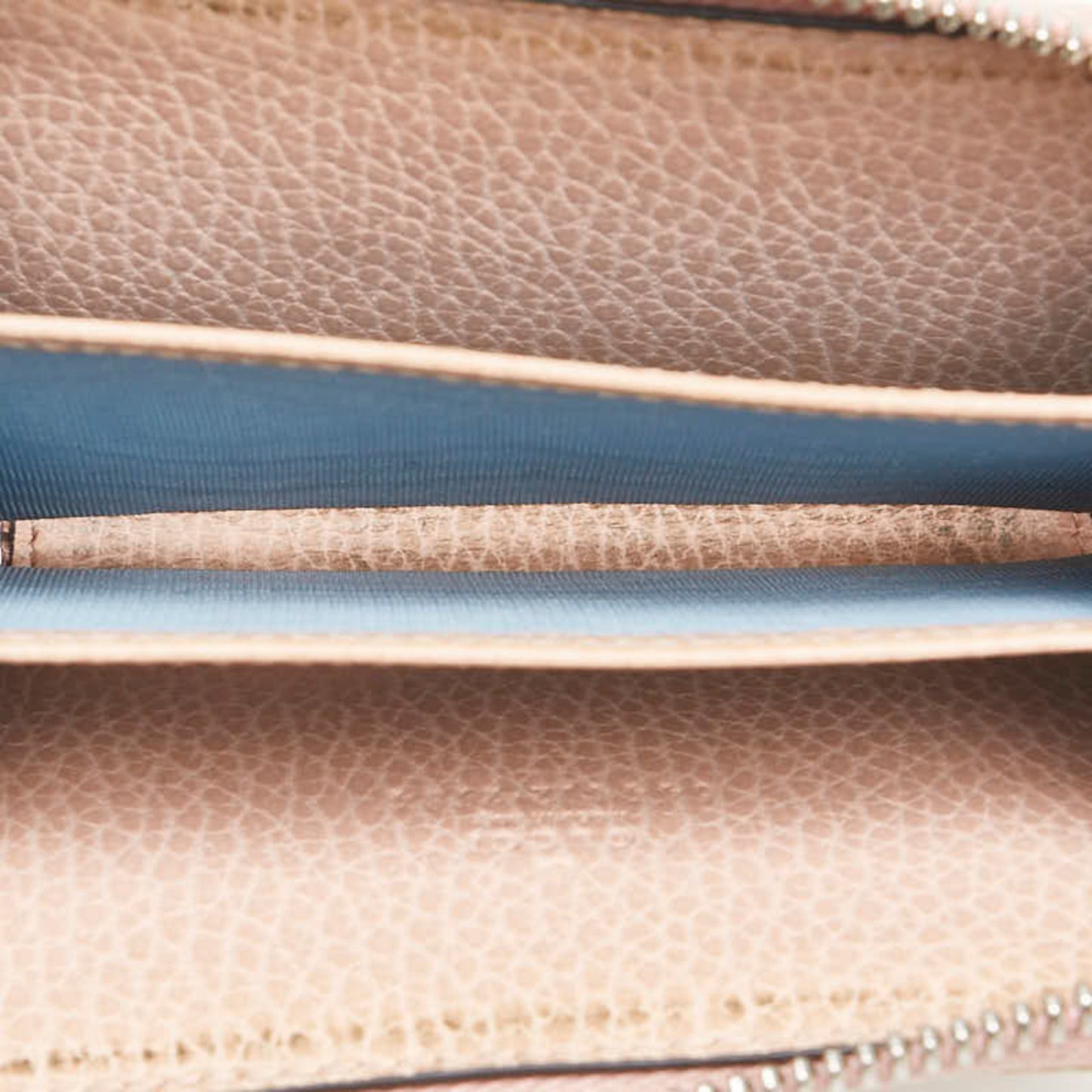 Gucci Pink Leather Coin Purse/Coin Case ( )