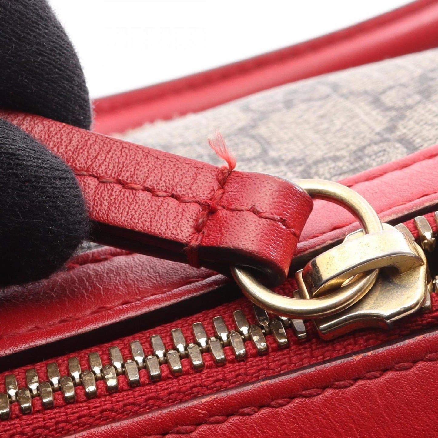 Gucci Beige Red Color Gg Supreme Leather Handbag ( )