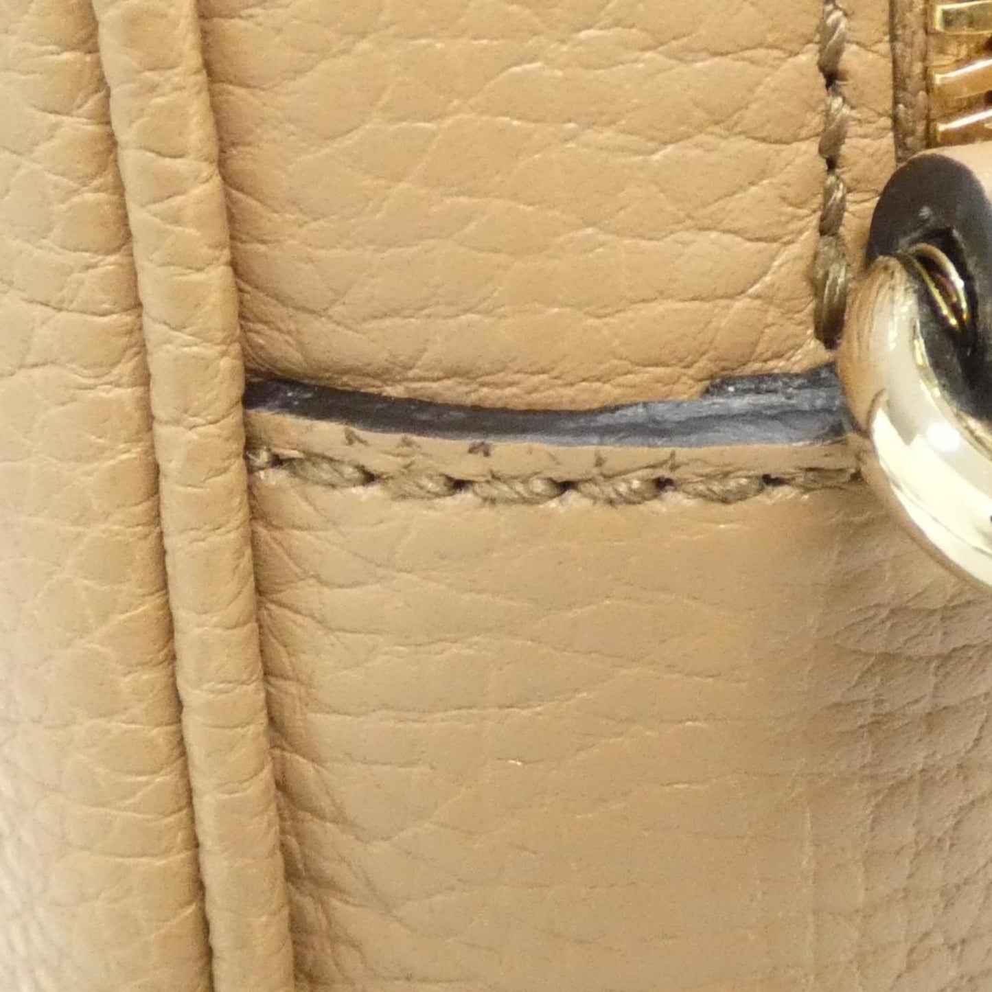 Gucci Beige Leather Shoulder Bag ( )