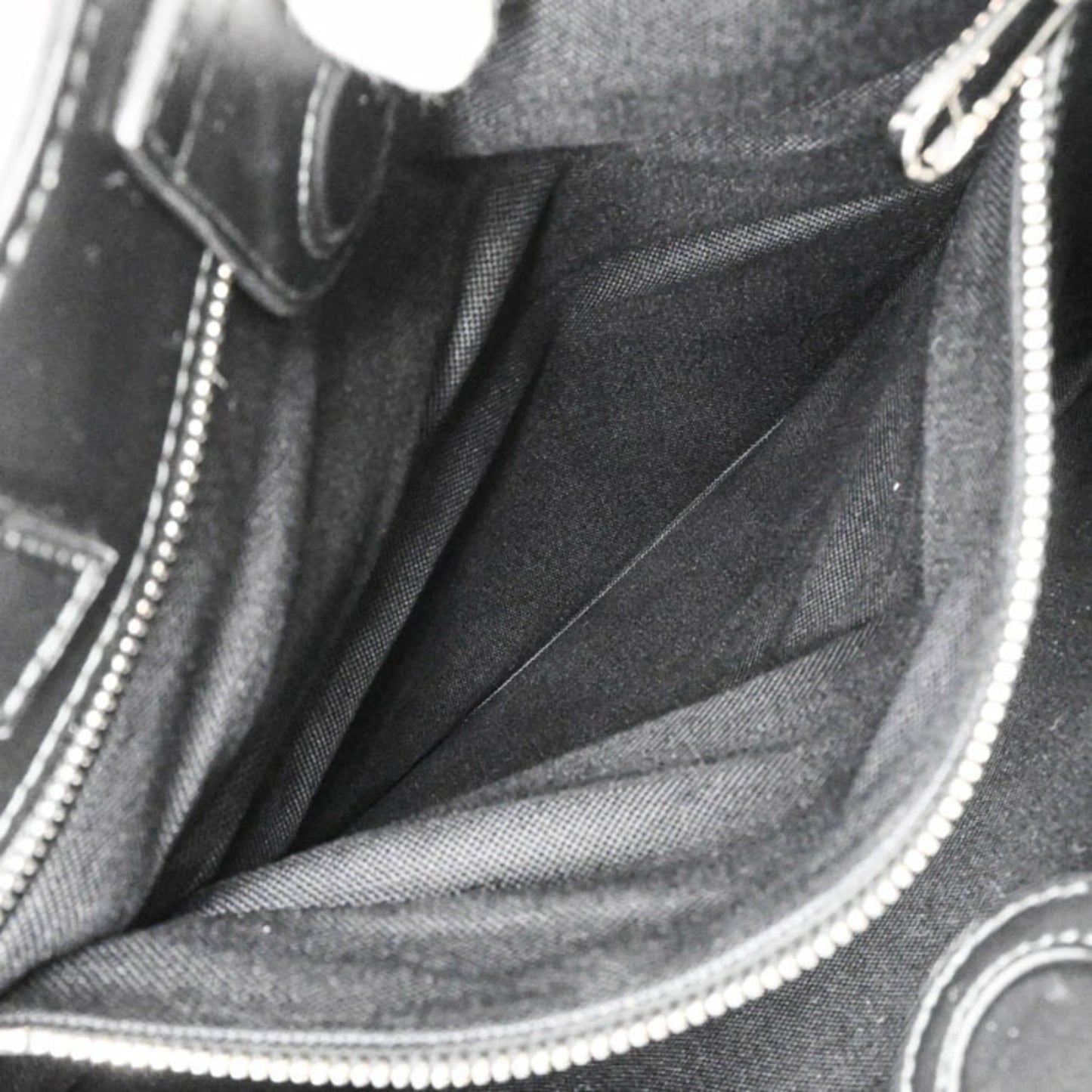 Gucci Black Gg Supreme Leather Shoulder Bag Tote Bag ( )