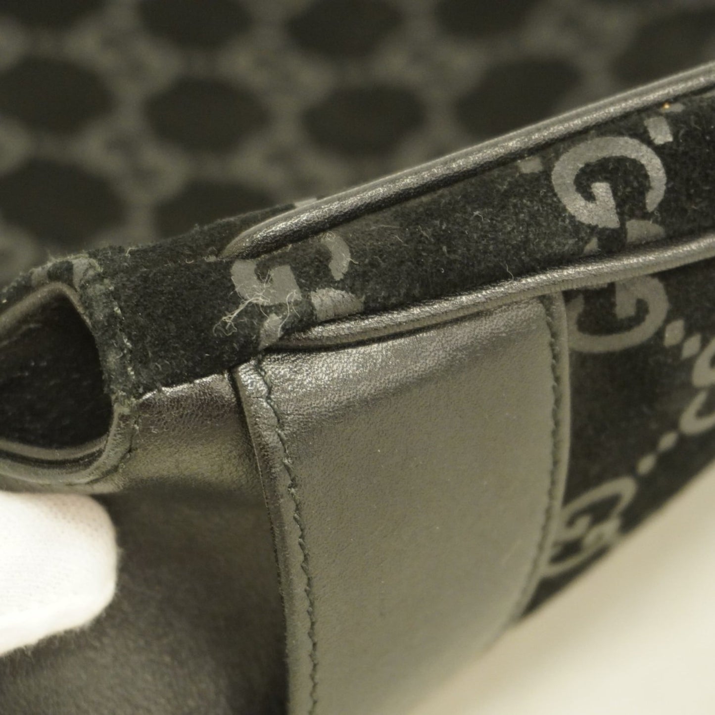 Gucci Black Suede Shoulder Bag ( )