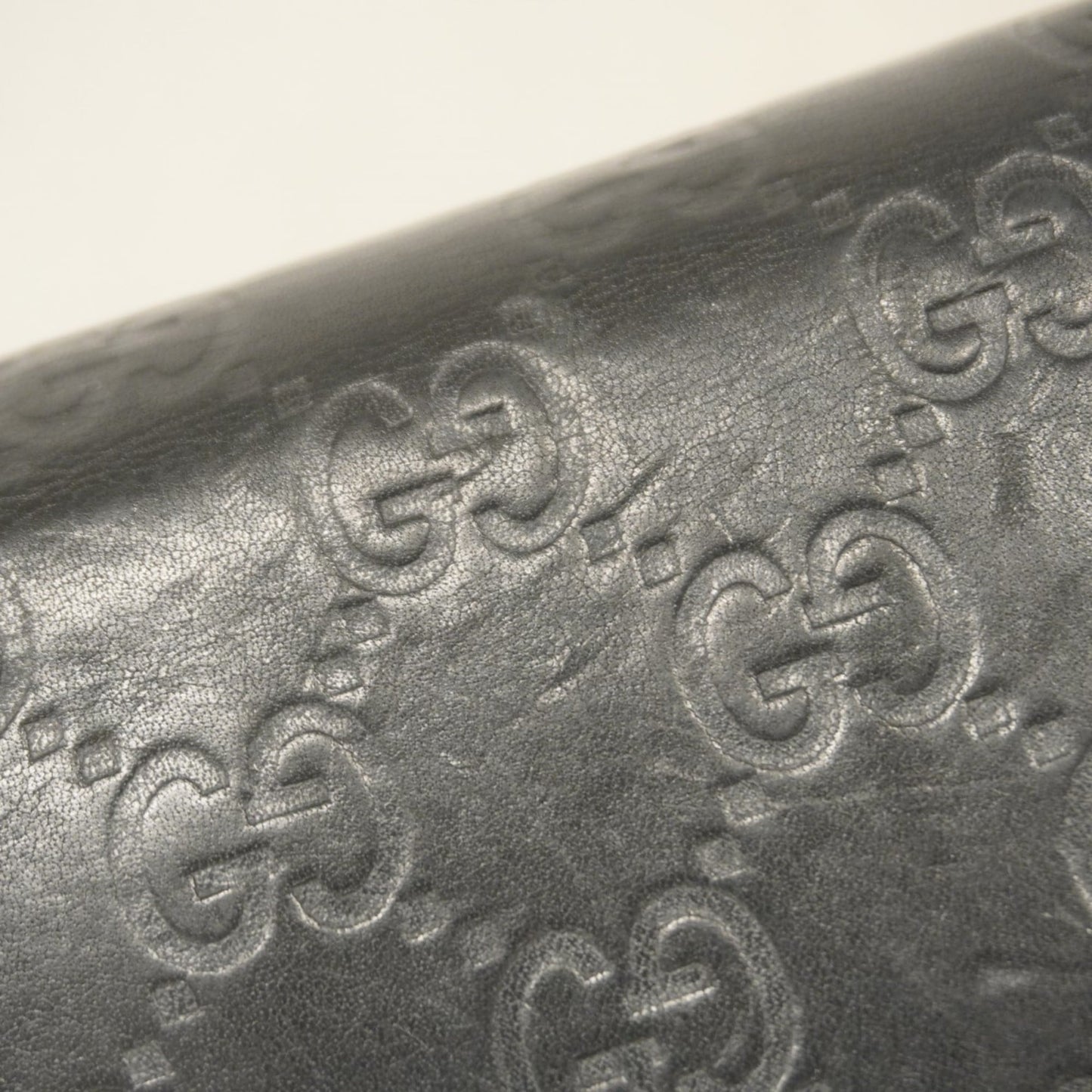 Gucci Black Leather Long Wallet (Bi-Fold) ( )