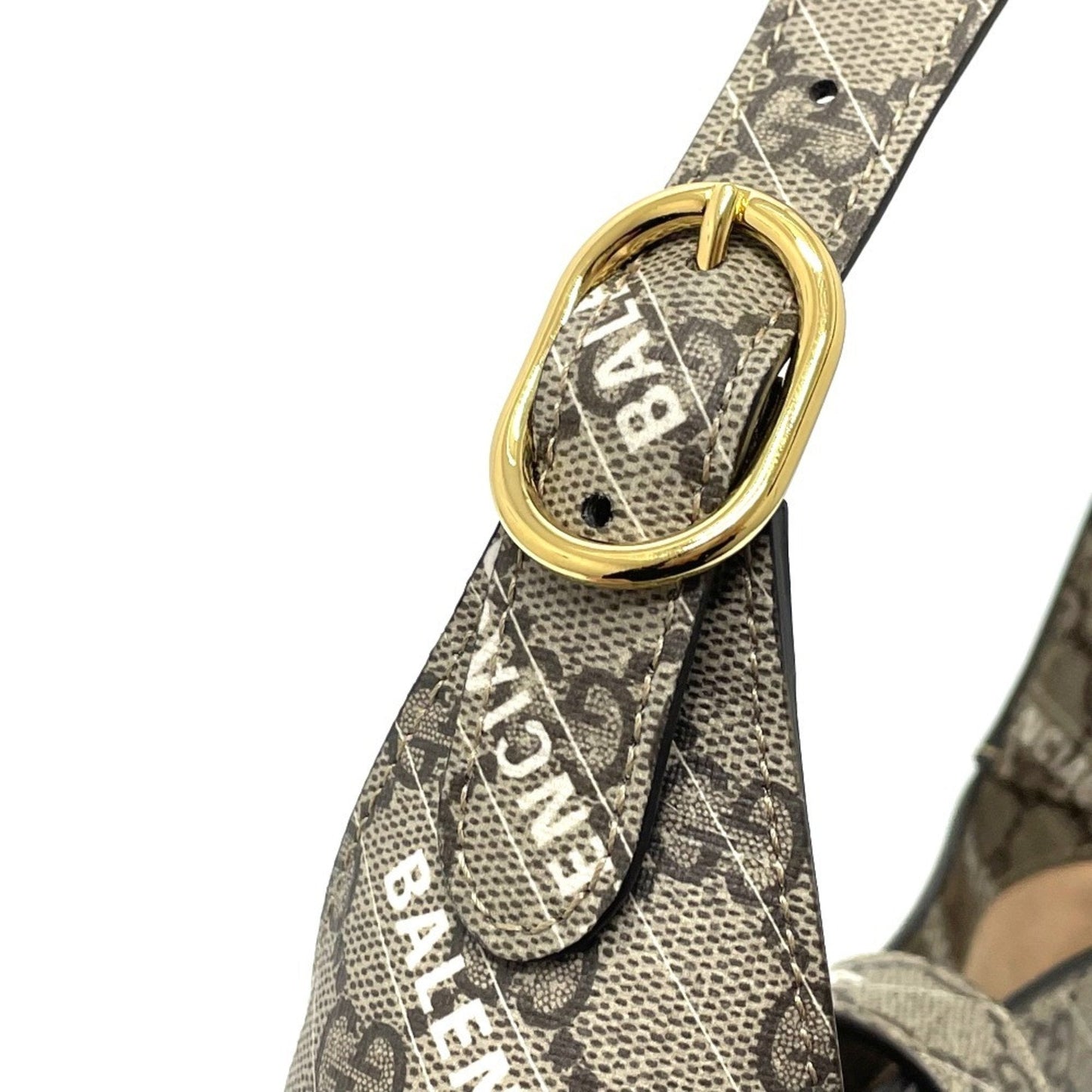 Gucci Beige Gg Supreme Handbag ( )