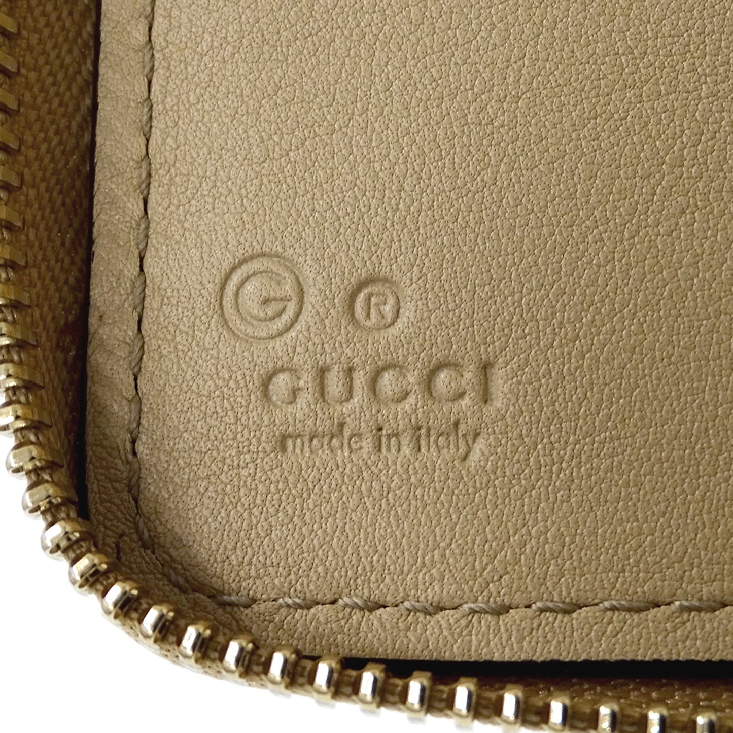 Gucci Beige Leather Long Wallet (Bi-Fold) ( )
