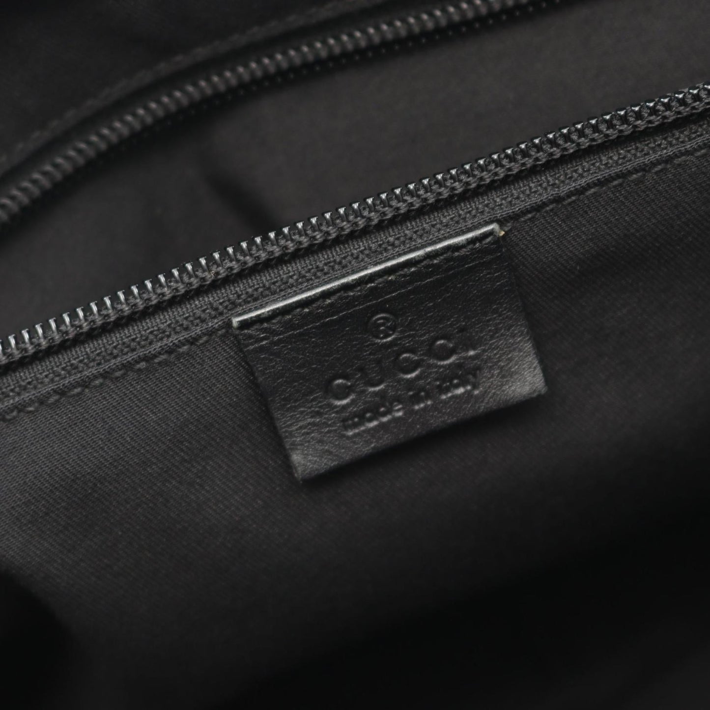 Gucci Black Navy Canvas Leather Shoulder Bag ( )