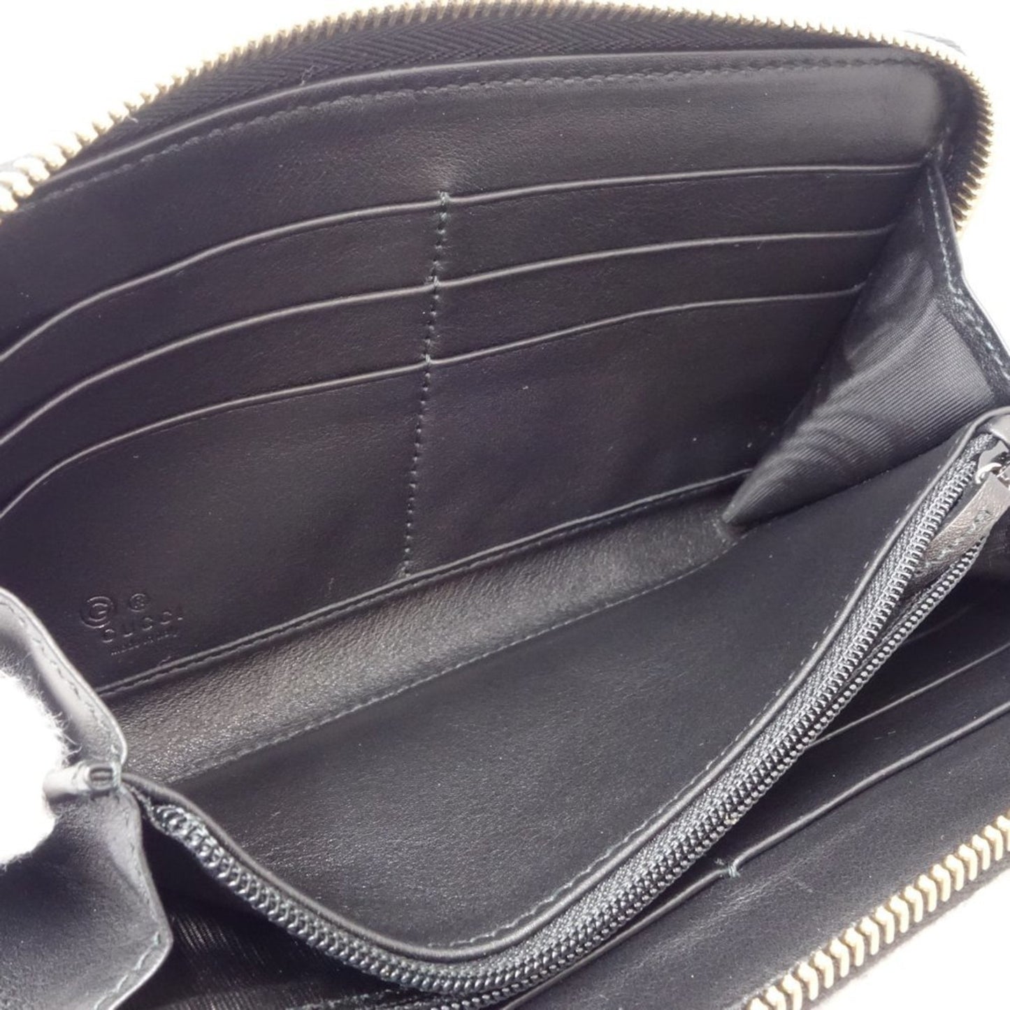 Gucci Black Leather Long Wallet (Bi-Fold) ( )