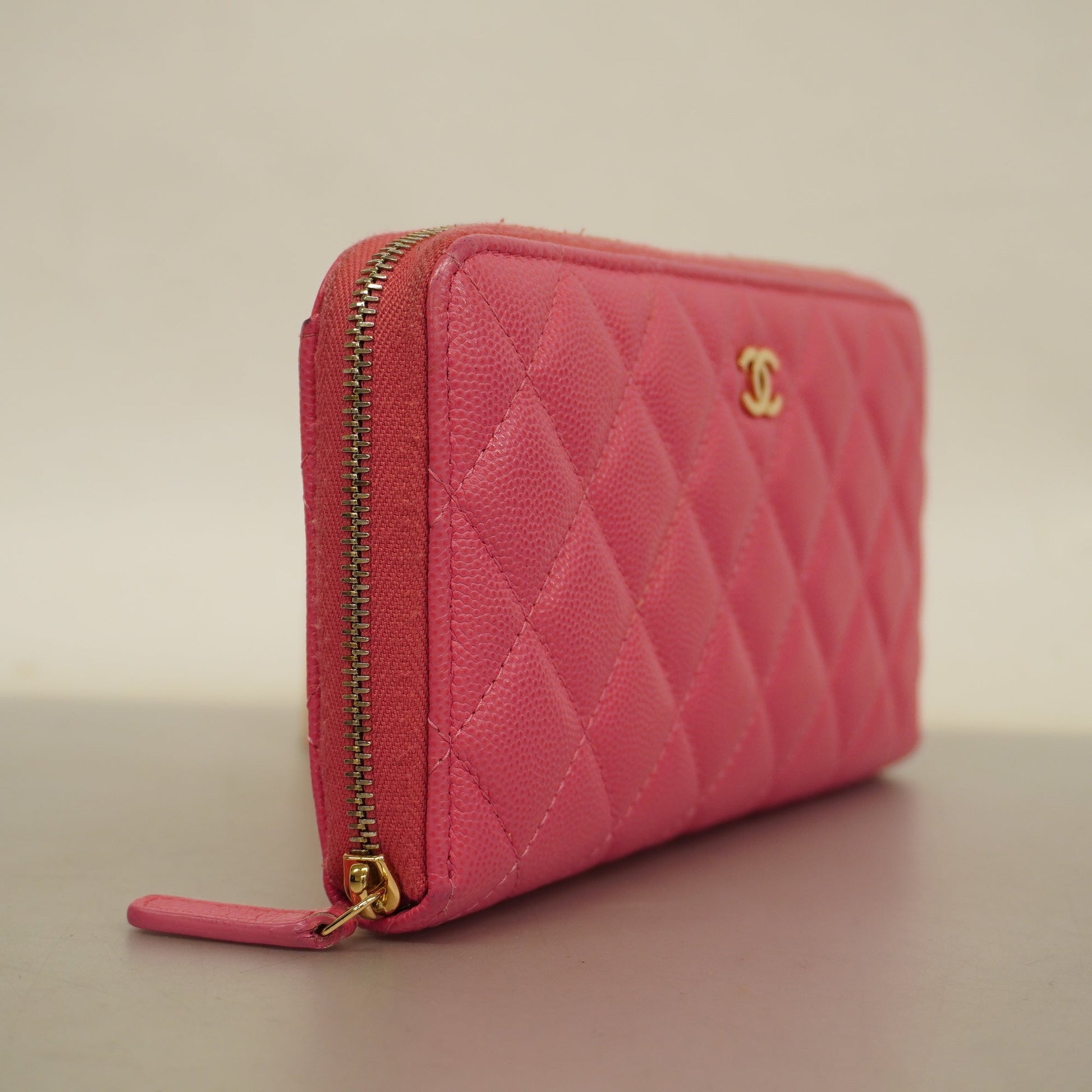 Chanel Matelassé Handbag Bag - Ewore Bags