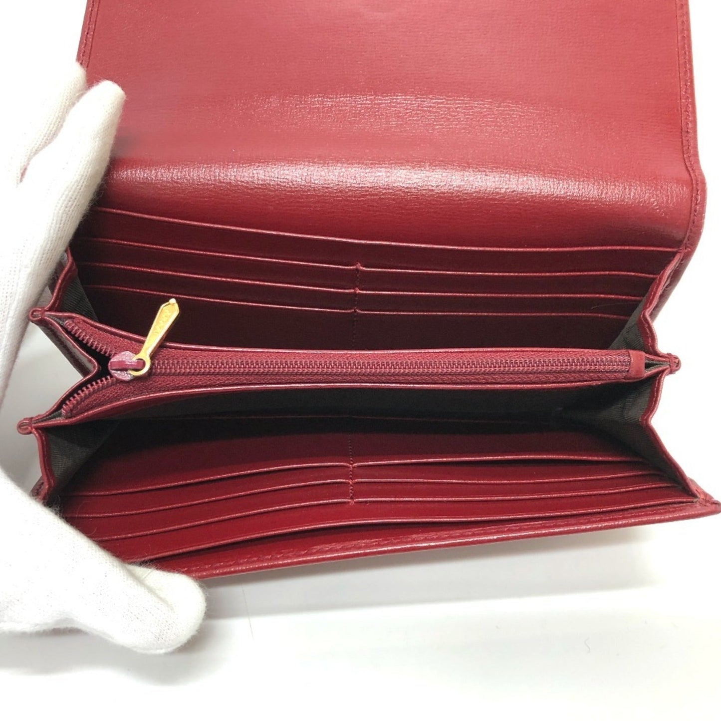 Gucci Red Color Leather Long Wallet (Bi-Fold) ( )