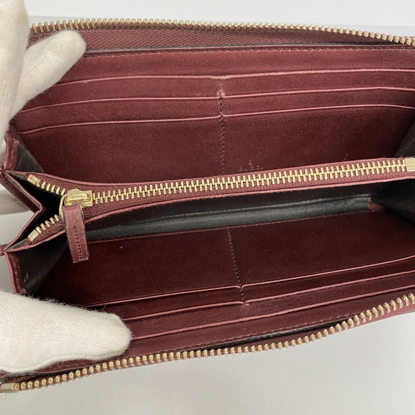 Gucci Bordeaux Long Wallet (Bi-Fold) ( )