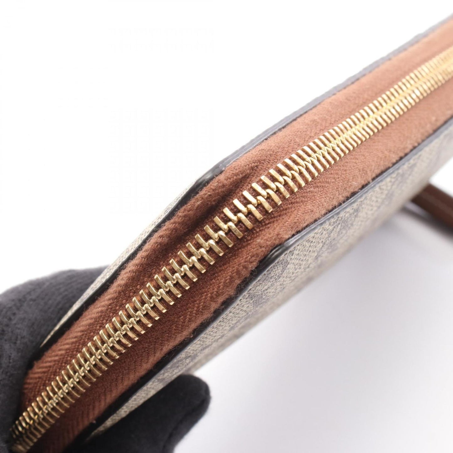 Gucci Beige Gg Supreme Long Wallet (Bi-Fold) ( )
