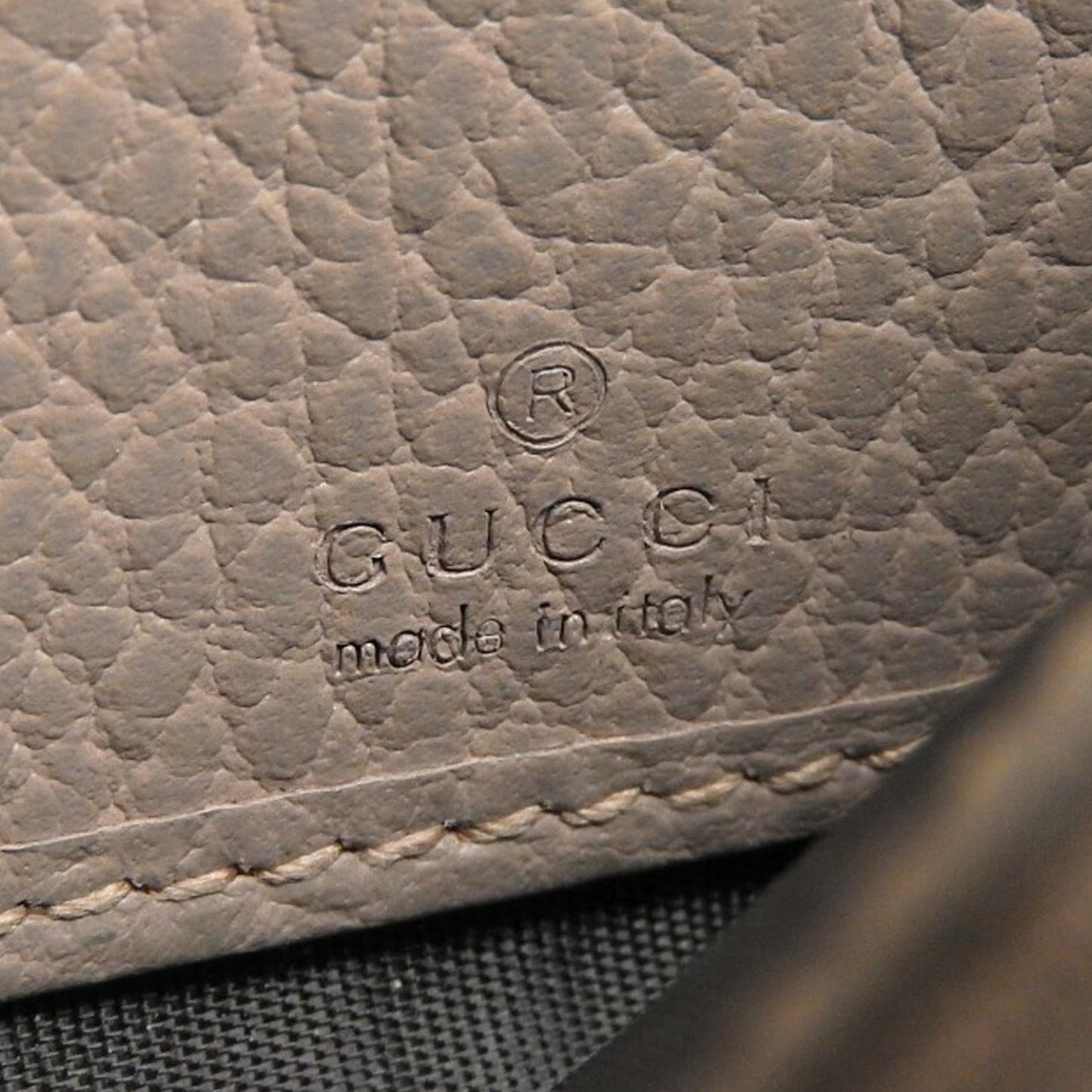 Gucci Beige Leather Coin Purse/Coin Case ( )