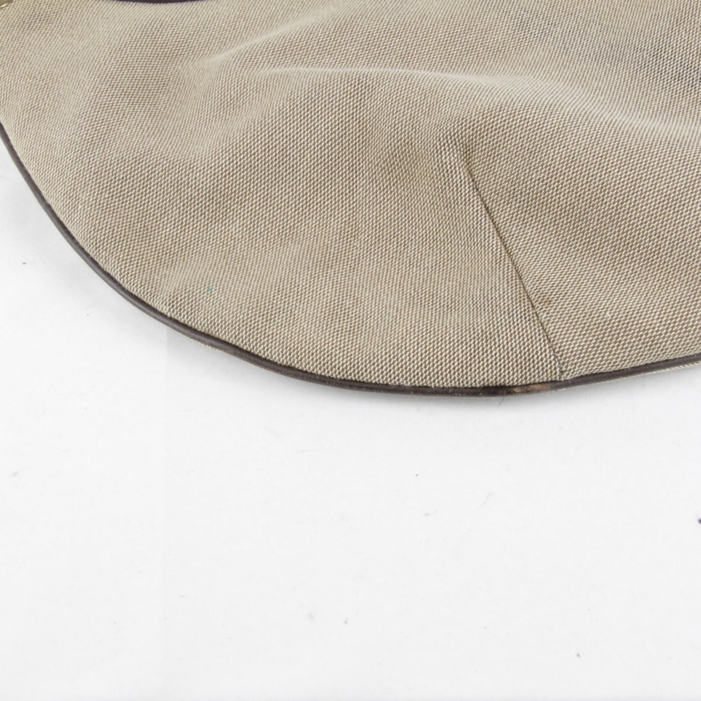 Gucci Khaki Canvas Handbag ( )