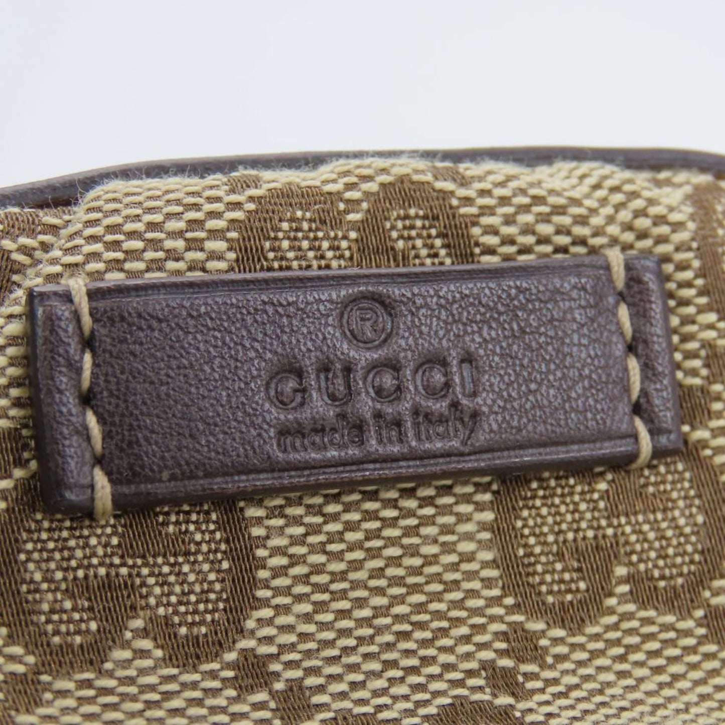 Gucci Beige Dark Brown Gg Canvas Leather Pouch ( )