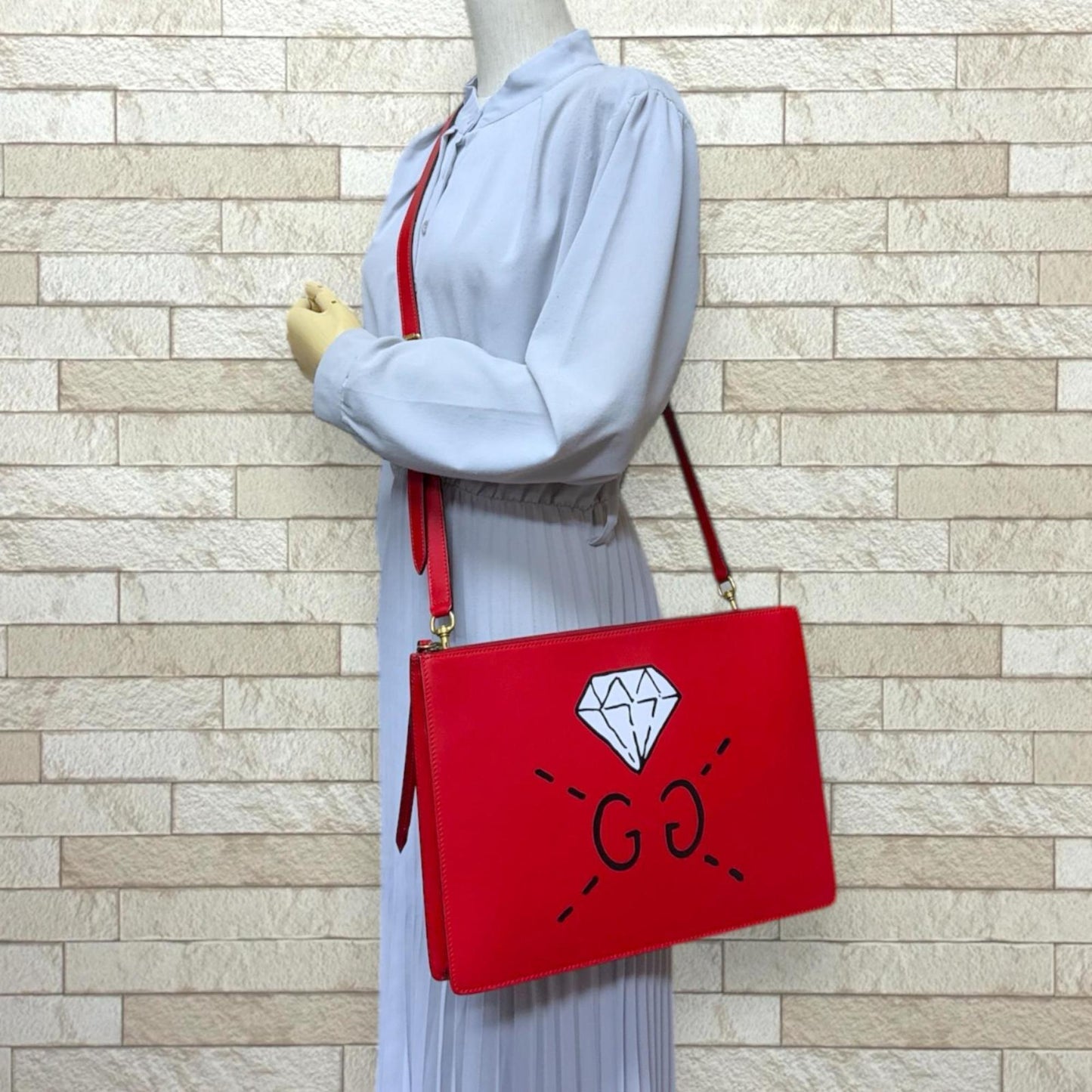 Gucci Red Color Leather Shoulder Bag ( )