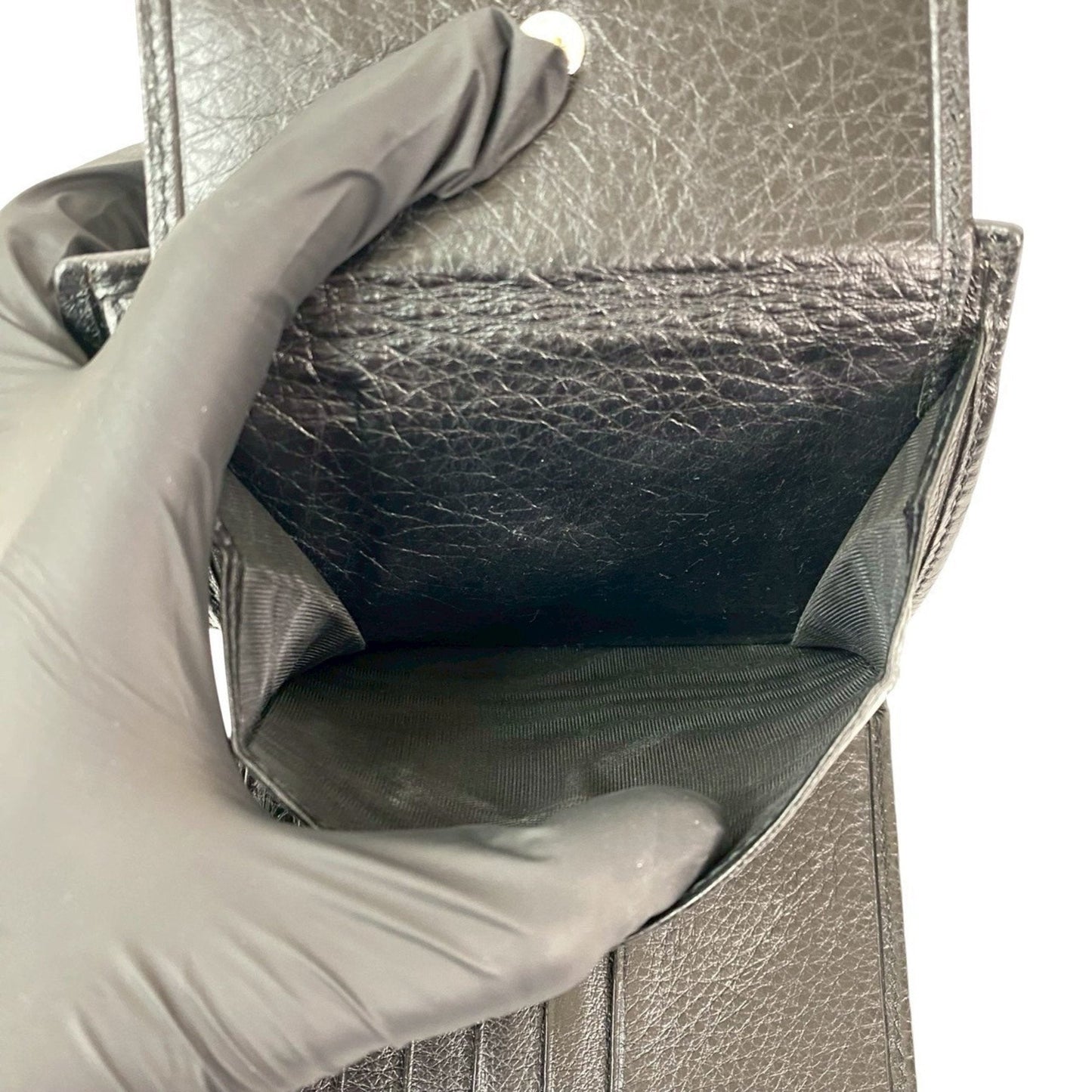 Gucci Black Leather Wallet (Bi-Fold) ( )