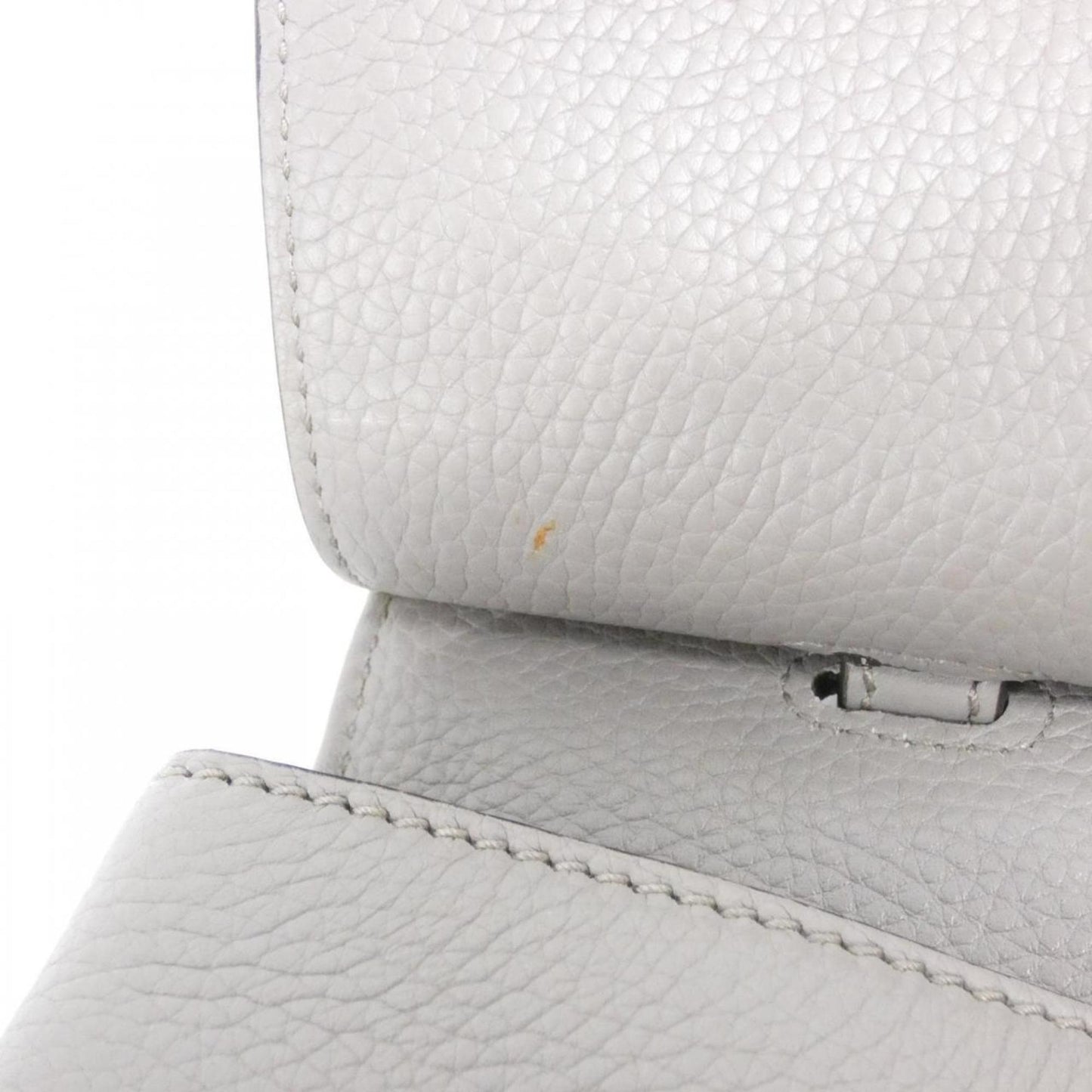 Gucci Light Gray Leather Handbag ( )