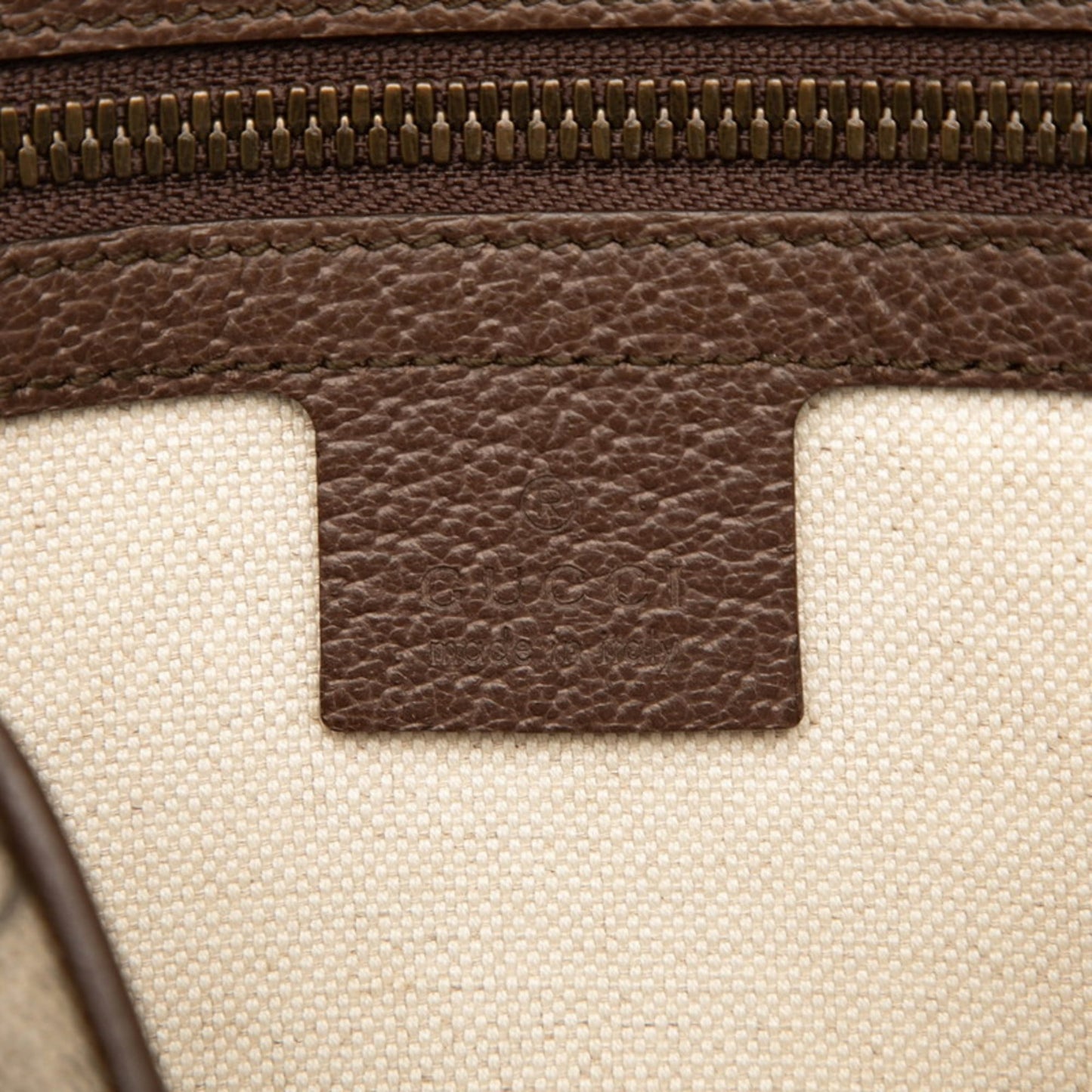 Gucci Beige Brown Pvc Leather Sling Bag ( )