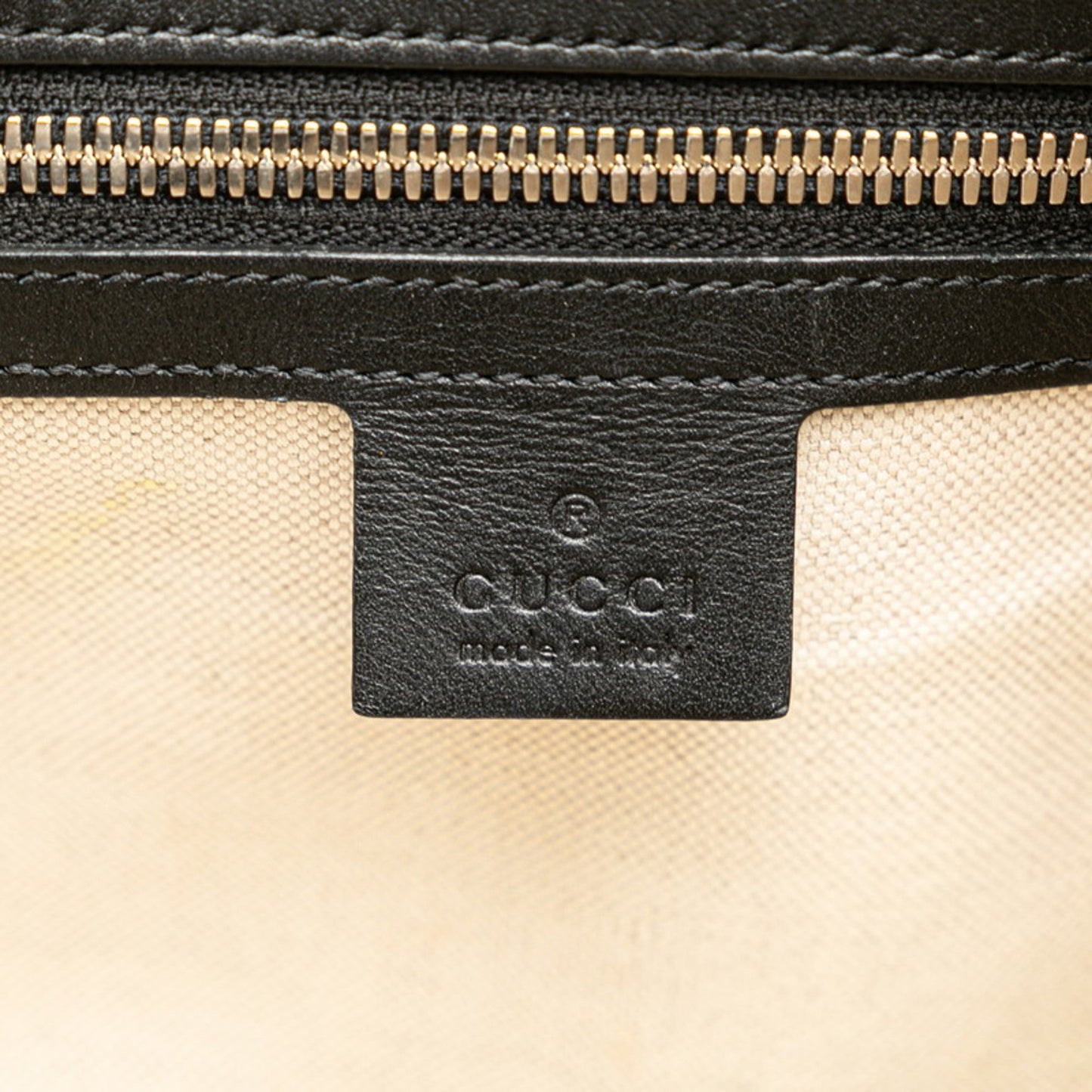 Gucci Black Leather Shoulder Bag ( )