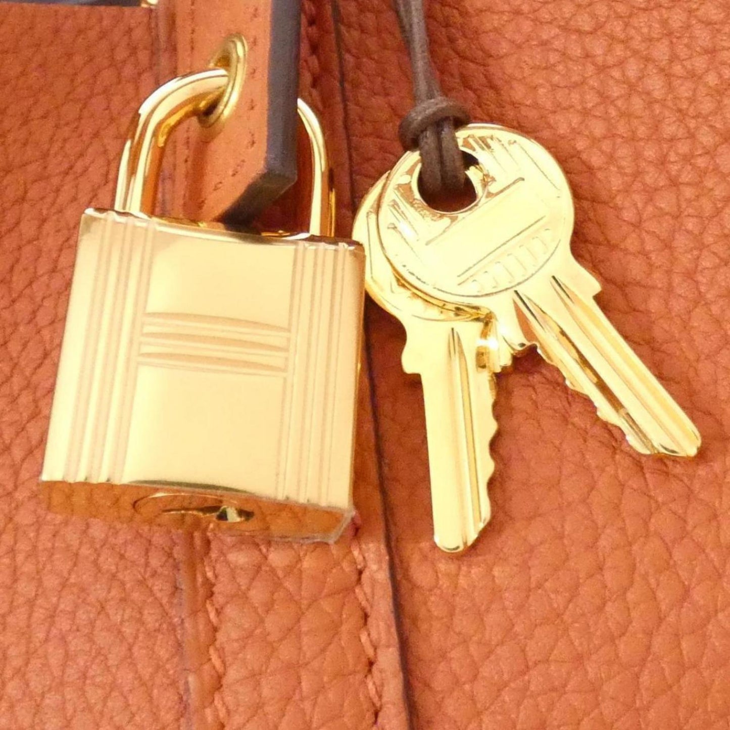 Hermes Gold Handbag ( )