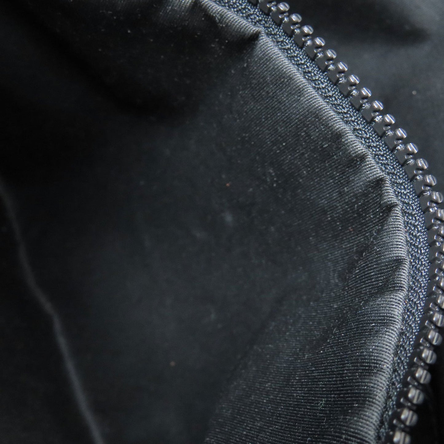 Gucci Black Nylon Canvas Tote Bag ( )