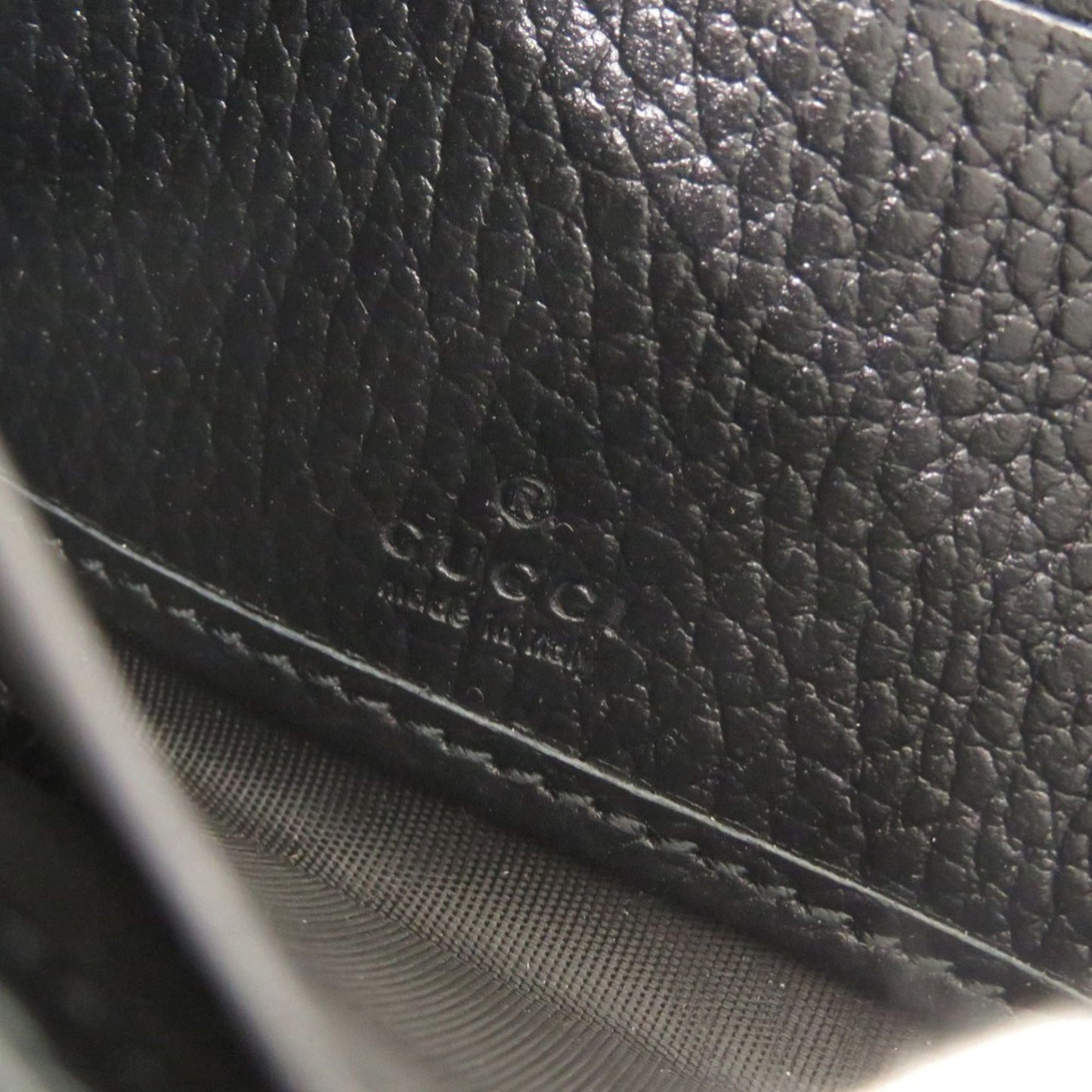 Gucci Beige Black Gg Supreme Leather Long Wallet (Bi-Fold) ( )