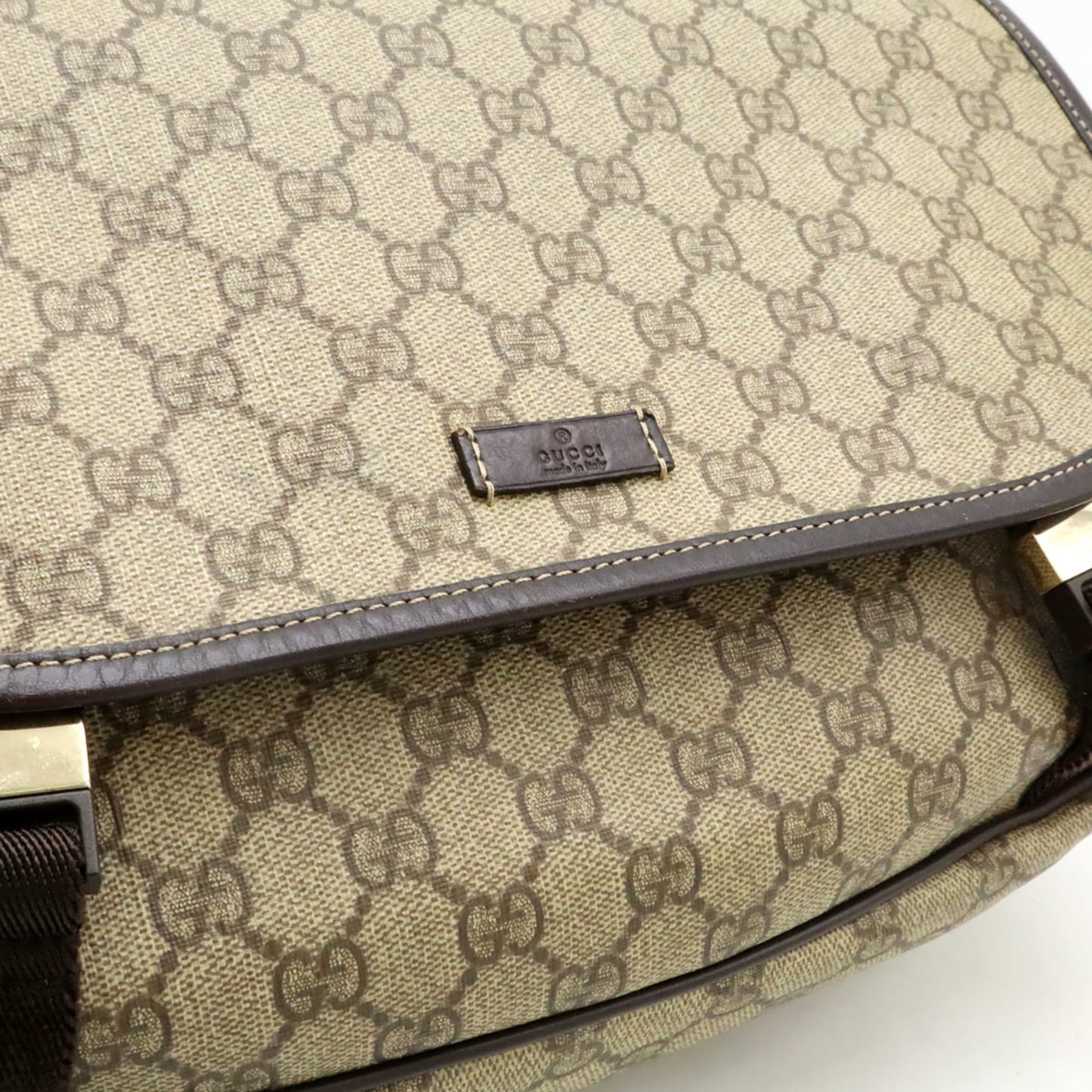 Gucci Gg Plus Beige Gg Supreme Shoulder Bag ( )