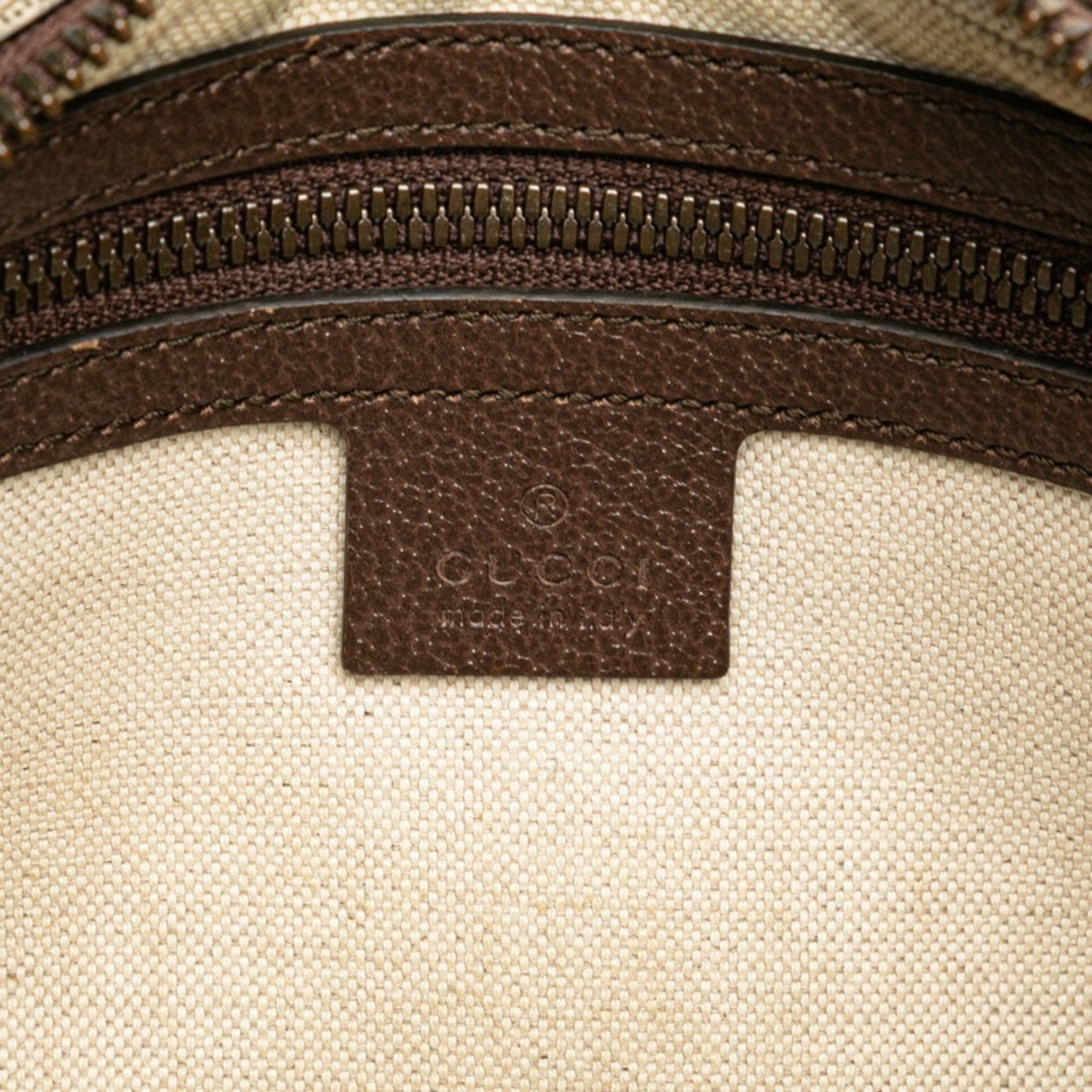Gucci Beige Brown Pvc Leather Sling Bag ( )