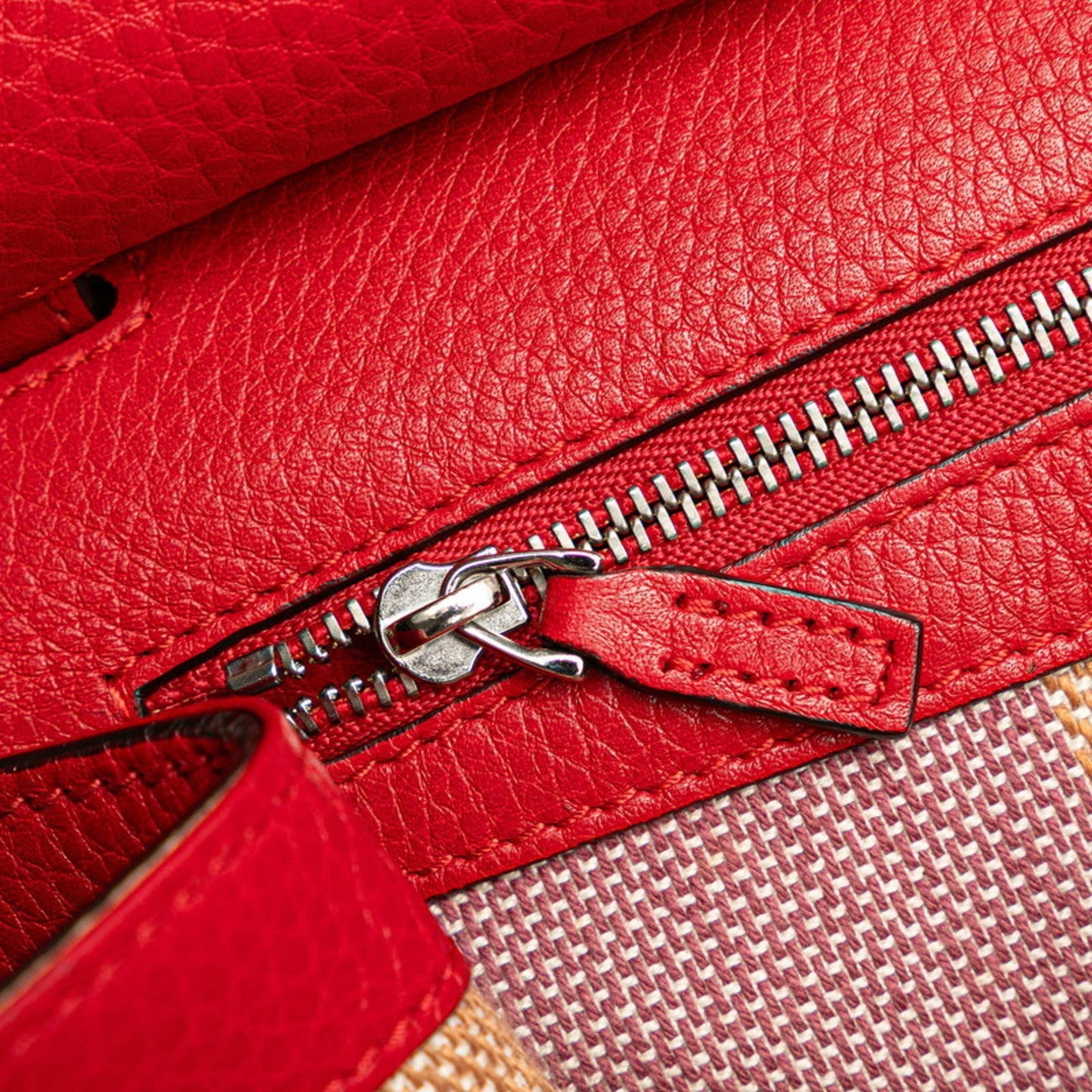 Gucci Bamboo Red Color Leather Shoulder Bag ( )