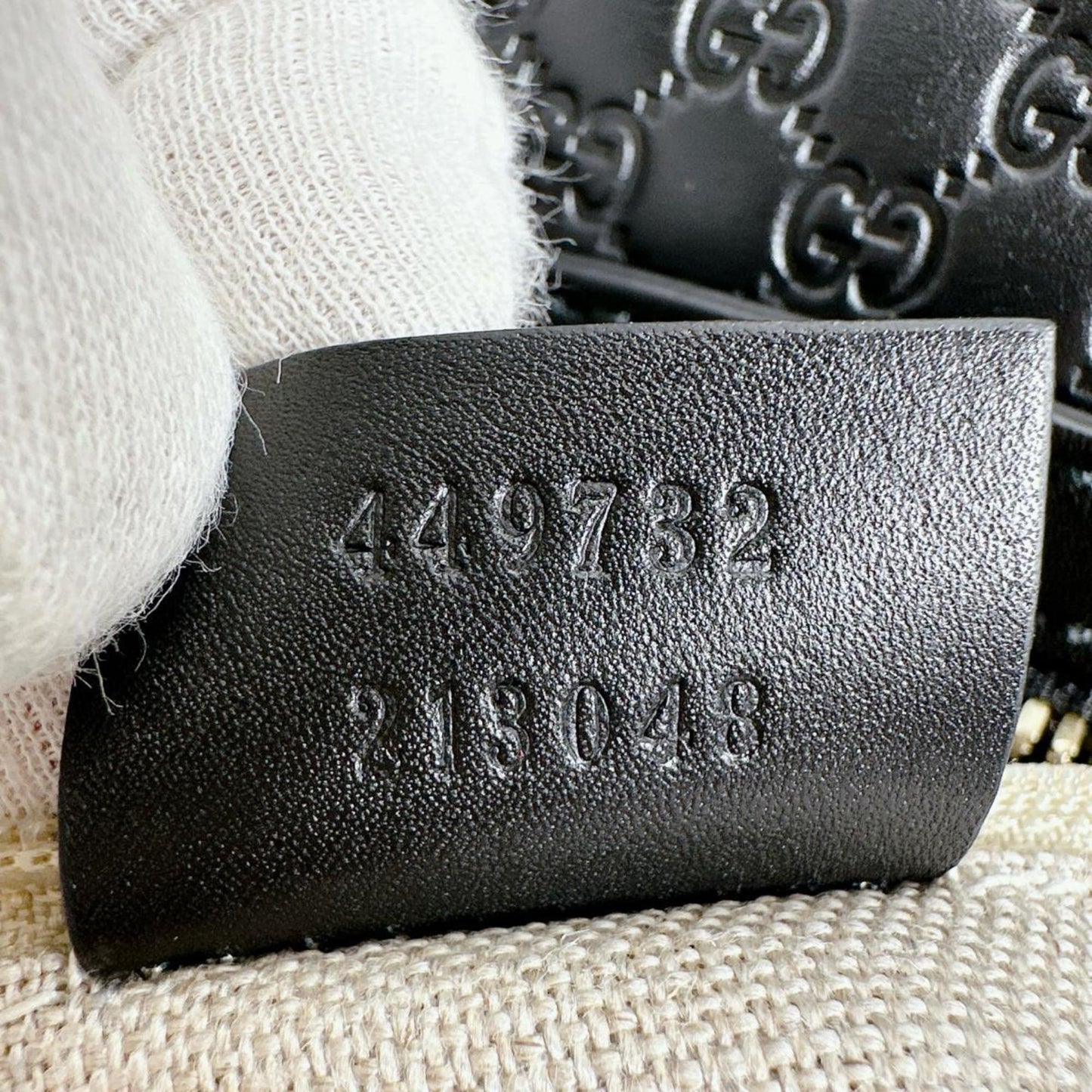 Gucci Black Leather Shoulder Bag ( )