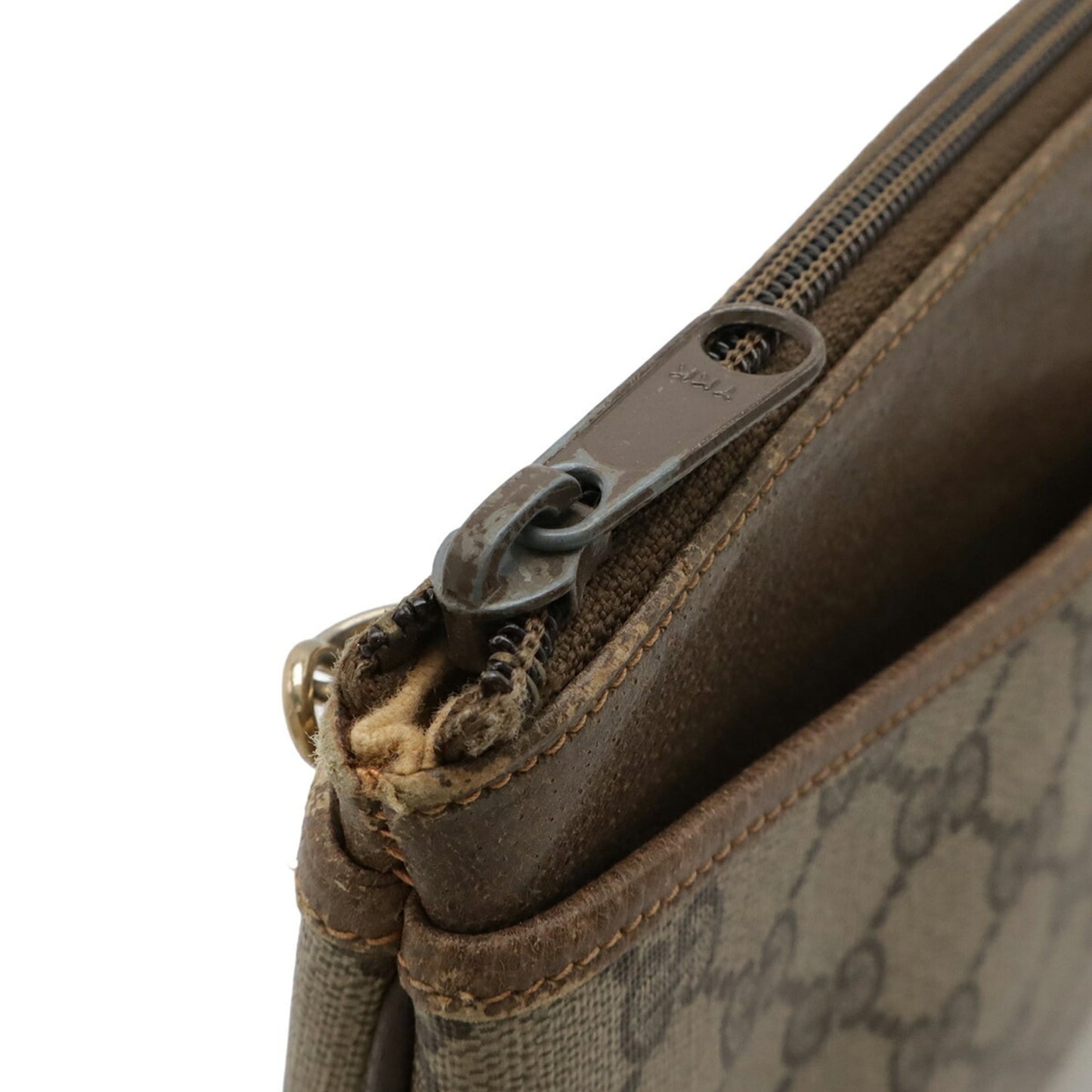 Gucci Gg Plus Beige Coated Canvas Leather Clutch Bag Pochette Shoulder Bag ( )