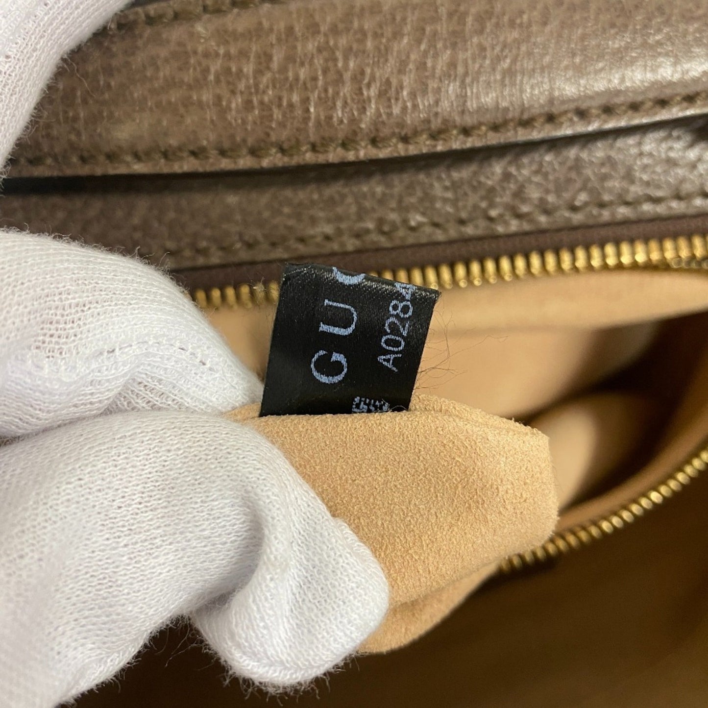Gucci Brown Pvc Coated Canvas Shoulder Bag ( )