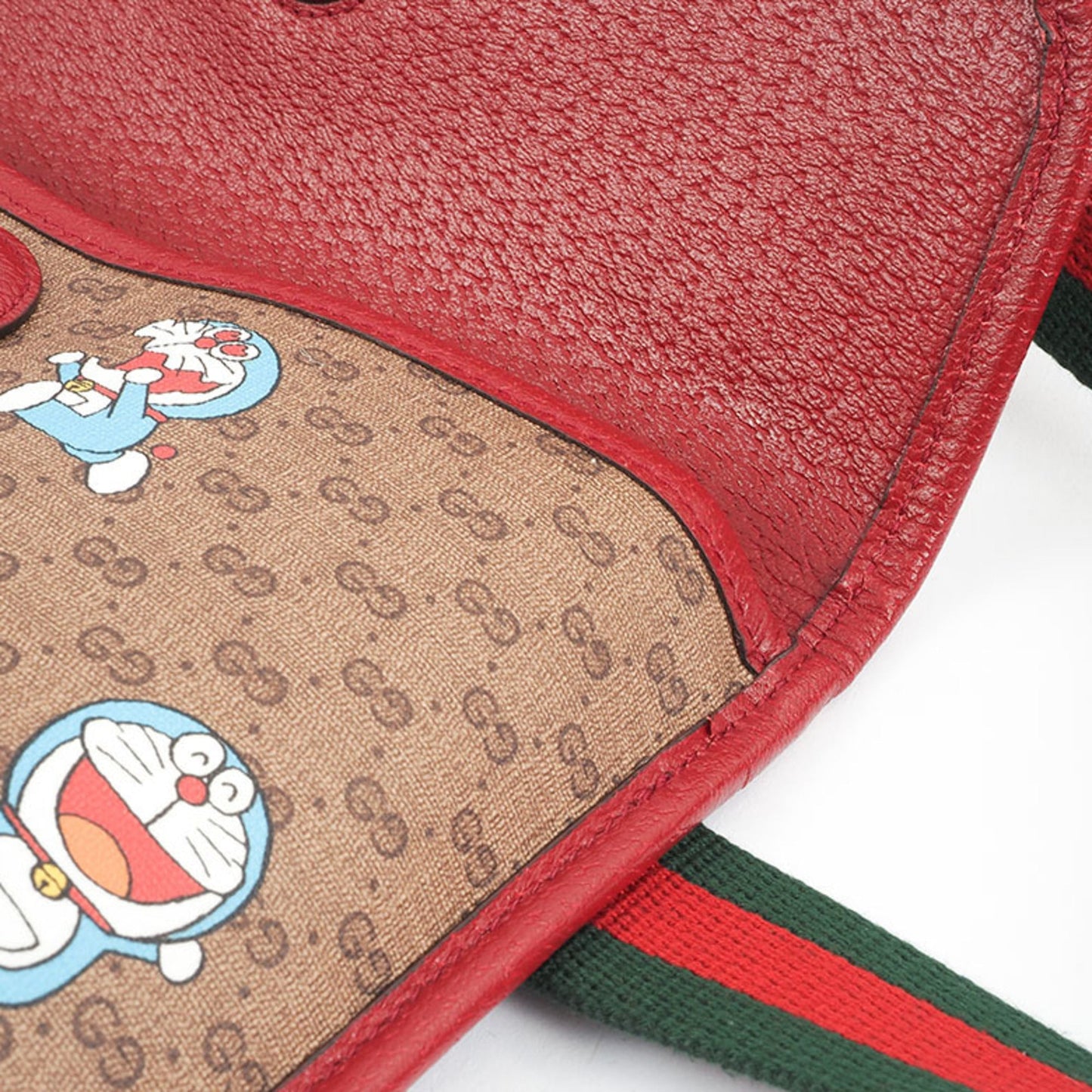 Gucci Beige Bordeaux Pvc Leather Sling Bag ( )