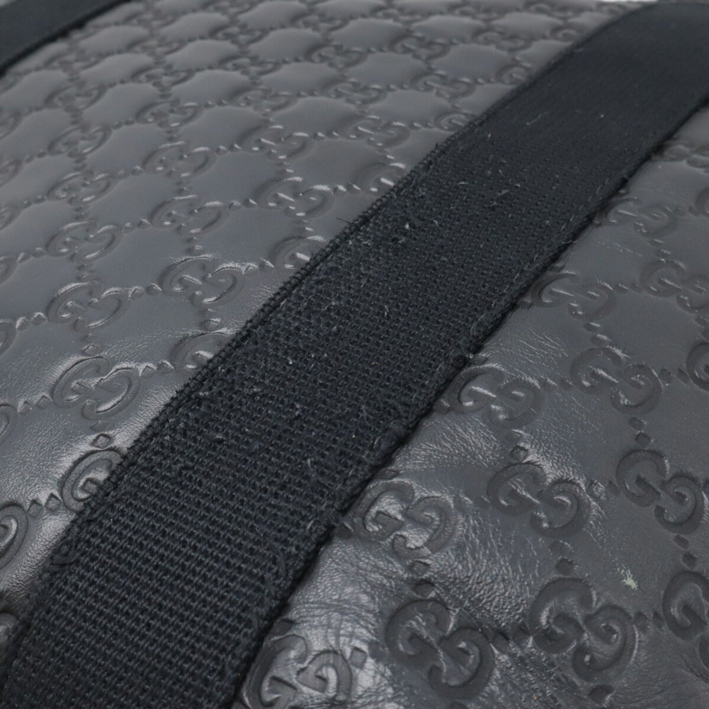 Gucci Black Rubber Leather Shoulder Bag Tote Bag ( )
