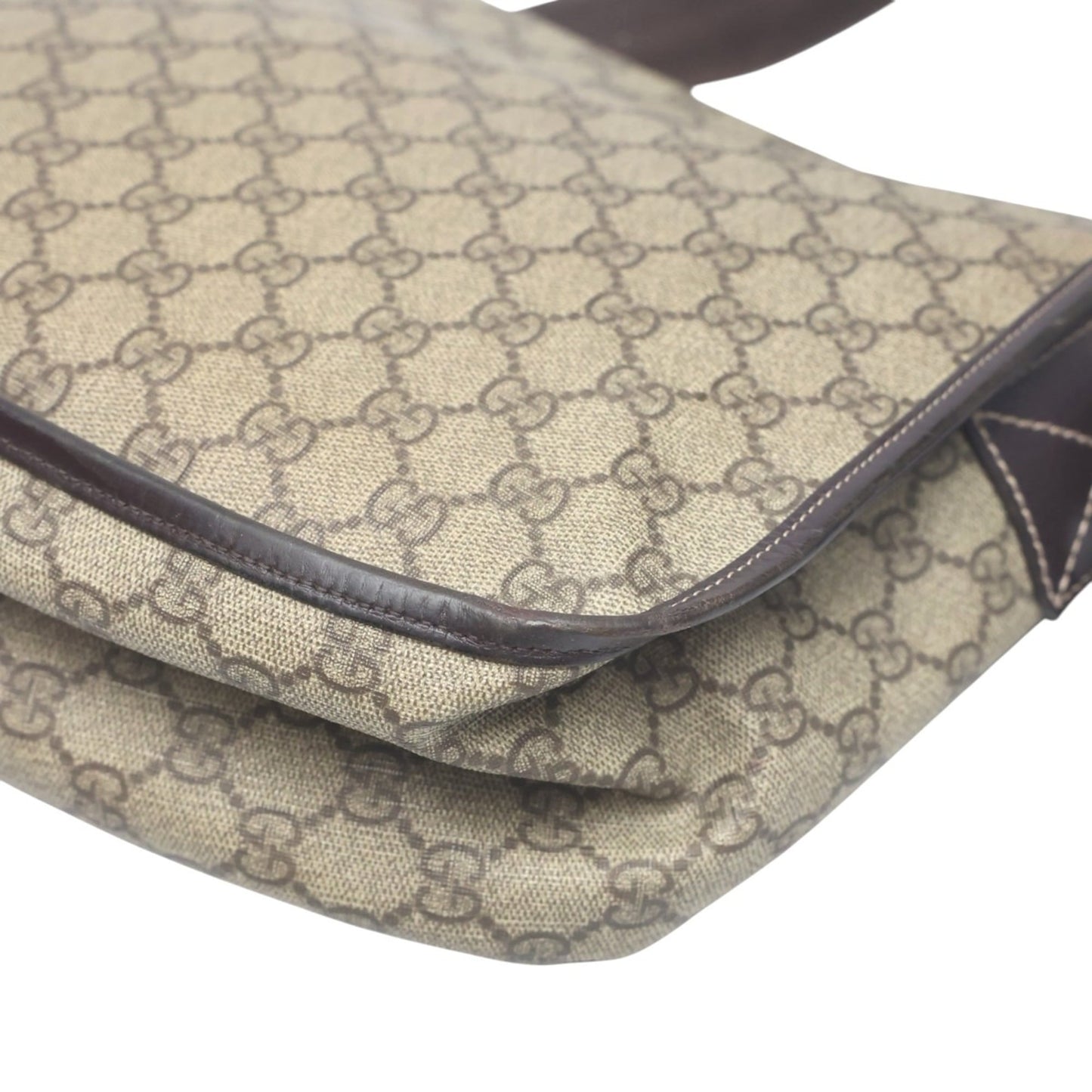 Gucci Brown Gg Plus Shoulder Bag ( )