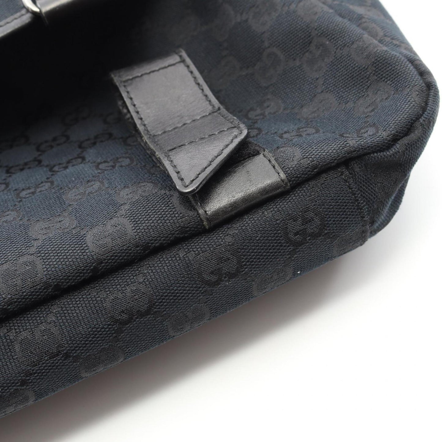 Gucci Black Navy Canvas Leather Shoulder Bag ( )
