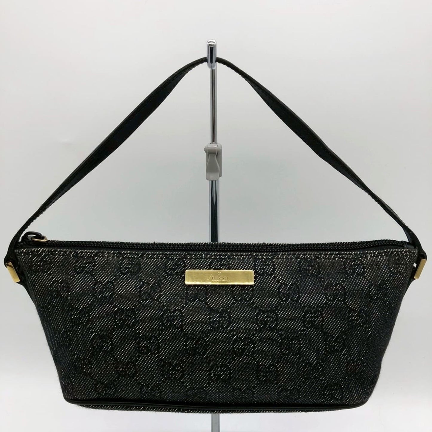 Gucci Black Canvas Handbag ( )