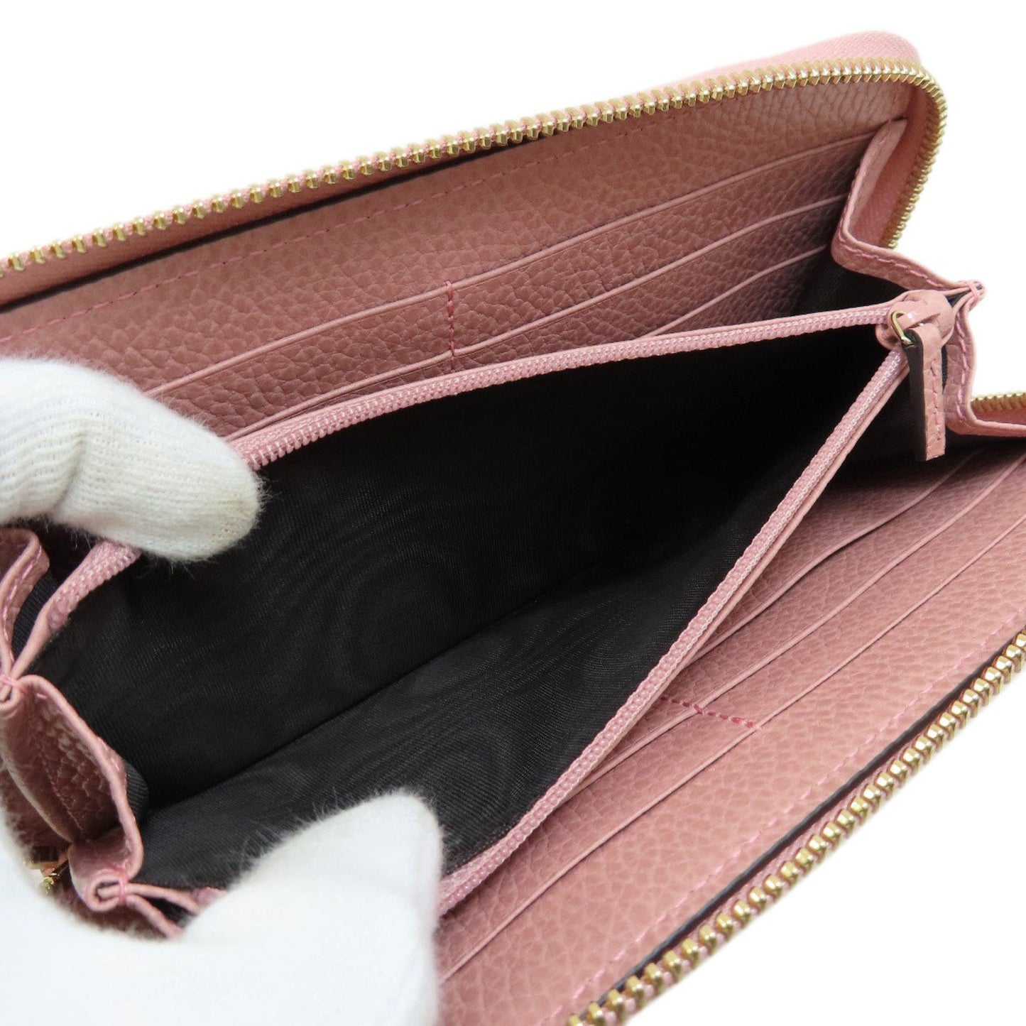 Gucci Pink Leather Coin Purse/Coin Case ( )